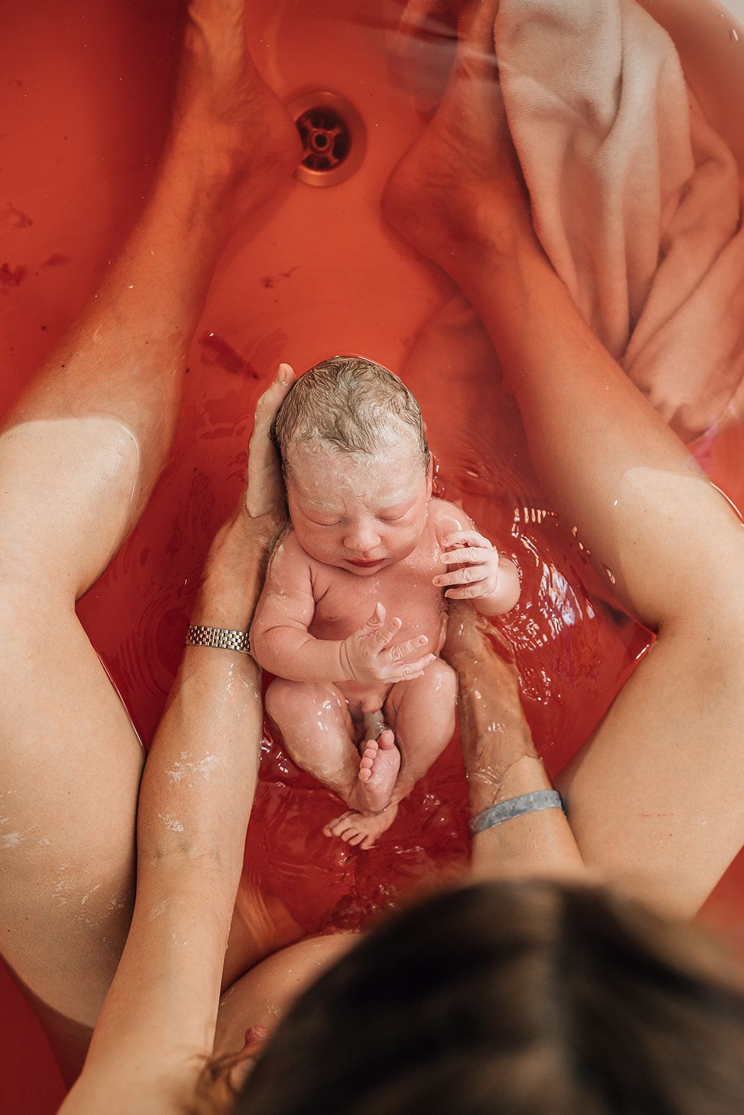 dubai water birth photographer