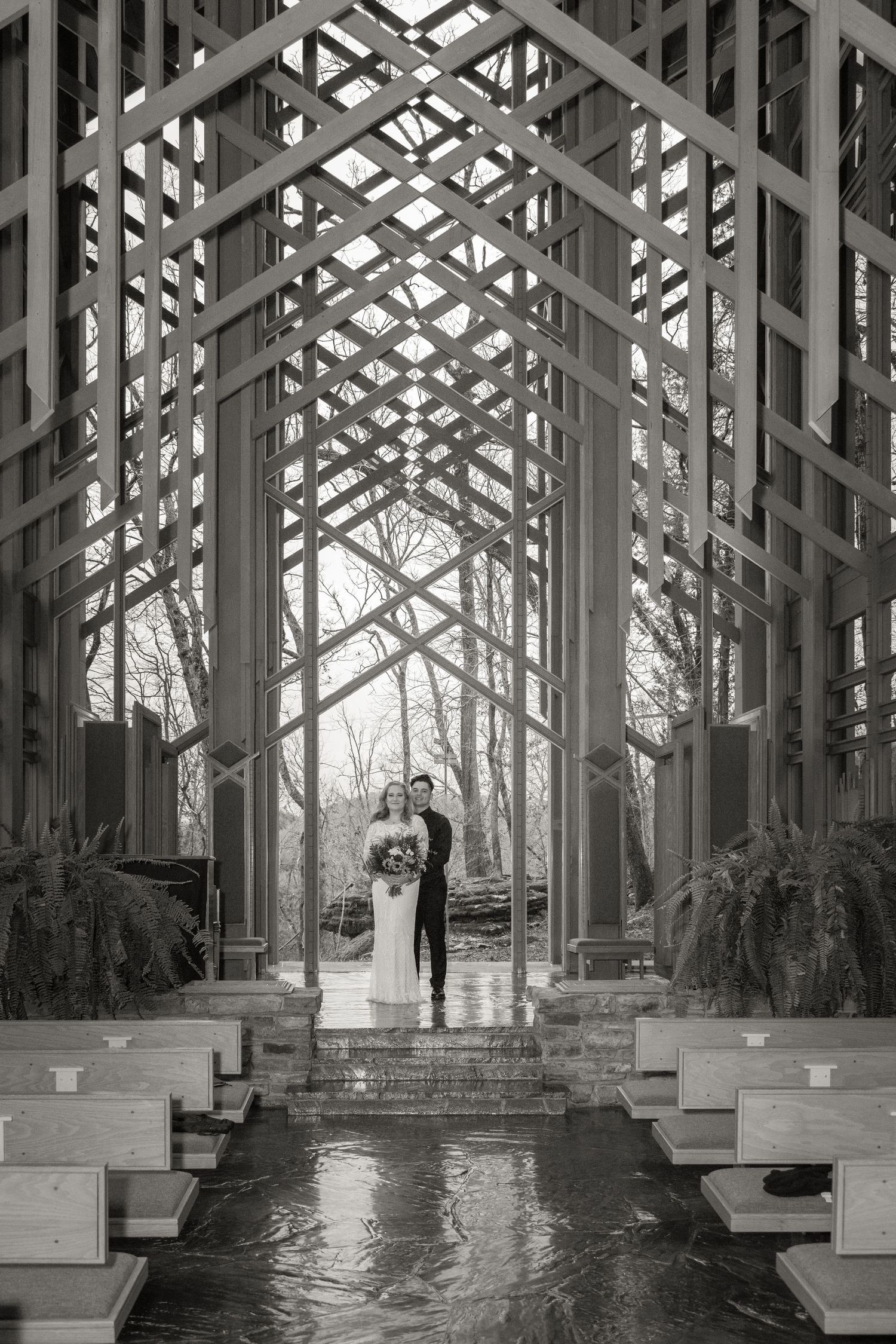 Wedding and Elopement photography in Eureka Springs AR, NWA and world wide.