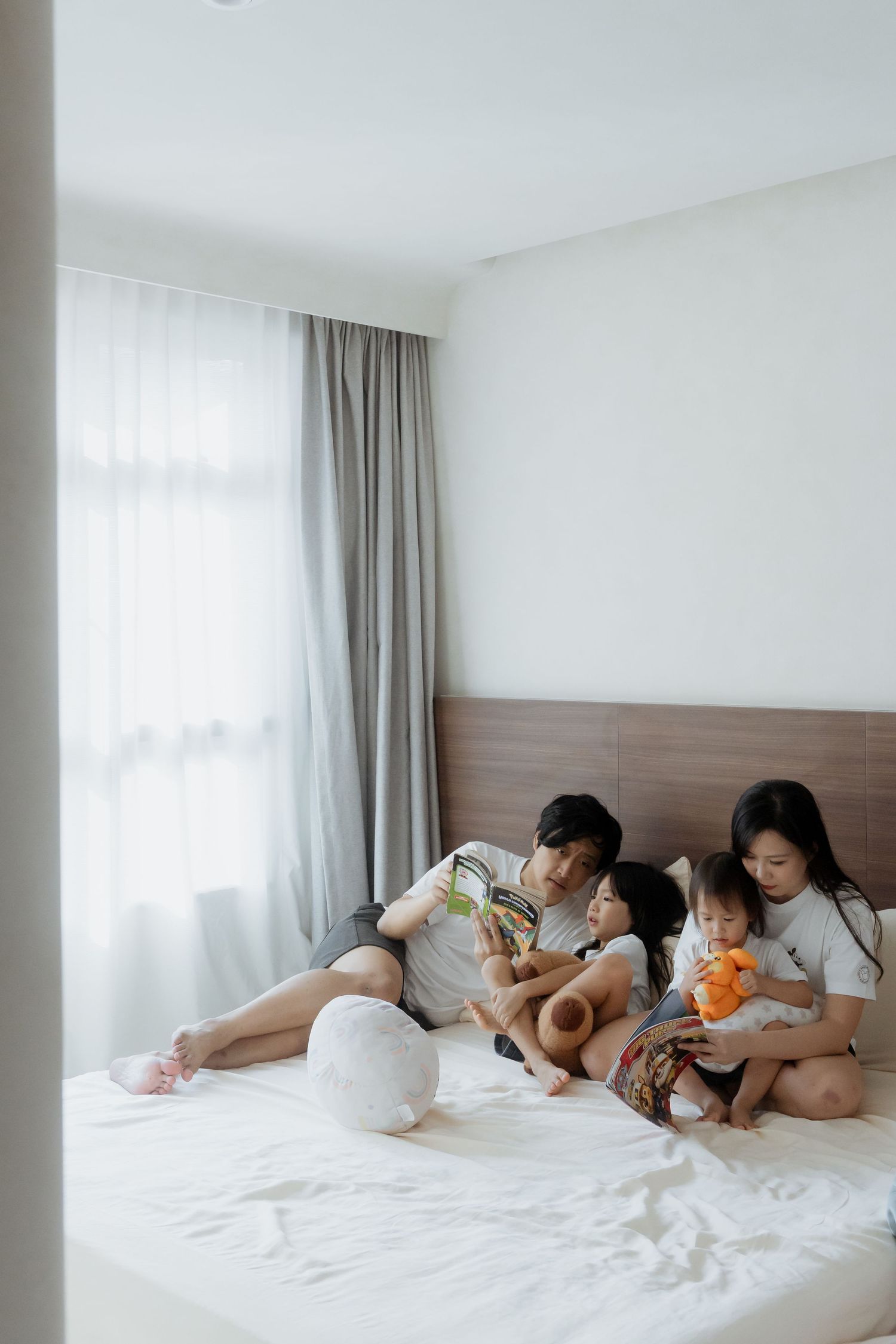 Singapore Family Photography, Family Photoshoot, Home Shoot, Photoshoot, Photography, Casual Photoshoot, edthemoment, Edwin