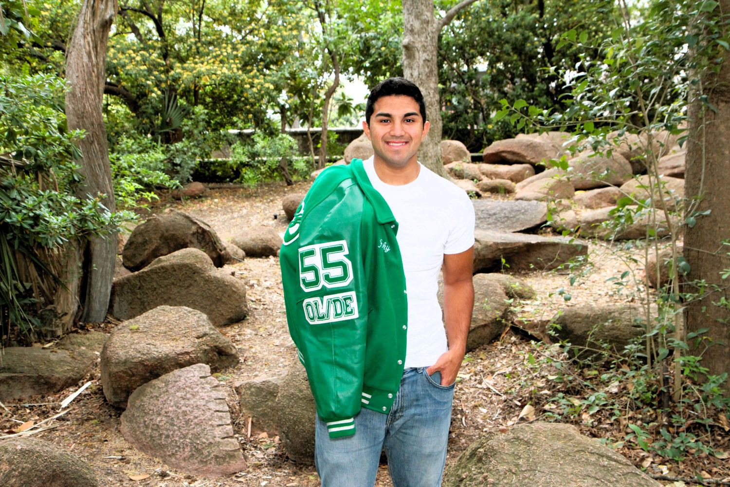 San Antonio, Boerne & Hill Country Senior and graduation photography. Photo taken at The McNay
by Precious Keepsakes Photography