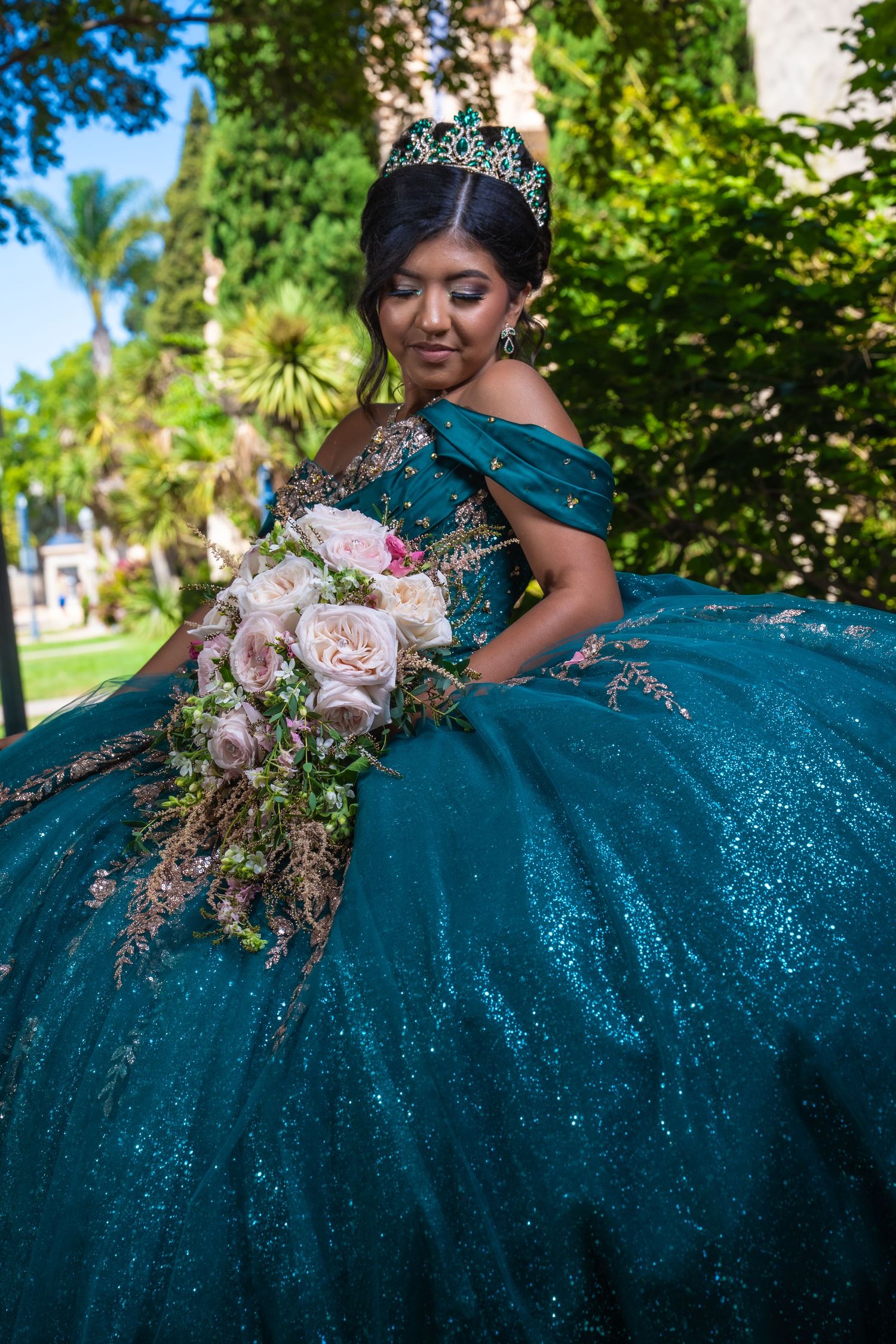 quinceañeras, party, fiesta, sweet 15, photographer, fotografo., escondido, vals, ramo, vestido de quinceañeras, wedding, bride, novia, boda
