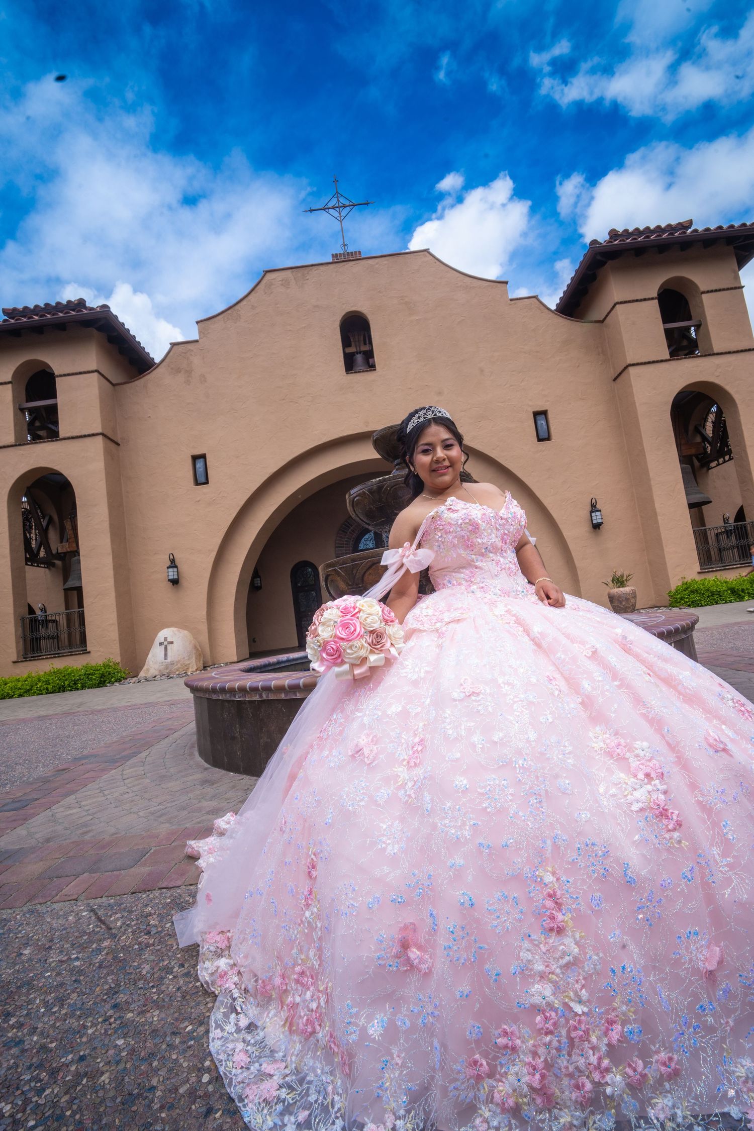 quinceañeras, party, fiesta, sweet 15, photographer, fotografo., escondido, vals, ramo, vestido de quinceañeras, wedding, bride, novia, boda
