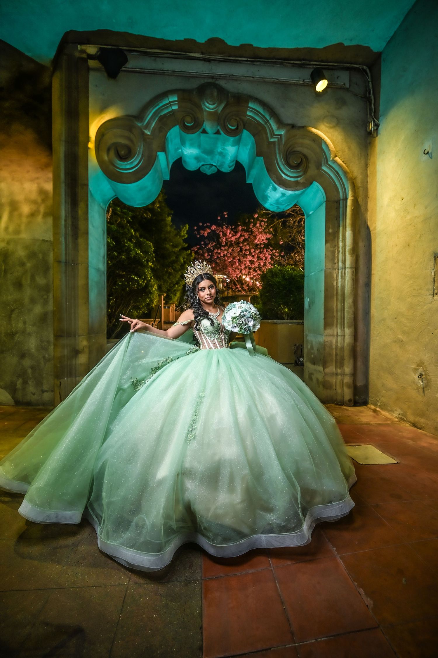 quinceañeras, party, fiesta, sweet 15, photographer, fotografo., escondido, vals, ramo, vestido de quinceañeras, wedding, bride, novia, boda