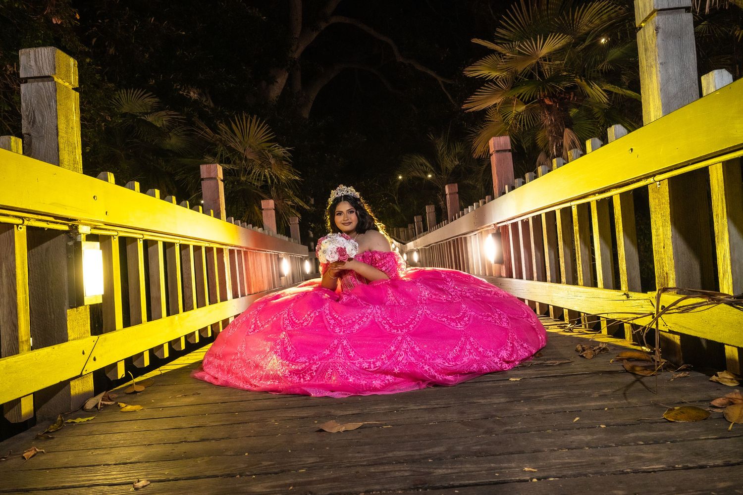 quinceañeras, party, fiesta, sweet 15, photographer, fotografo., escondido, vals, ramo, vestido de quinceañeras, wedding, bride, novia, boda