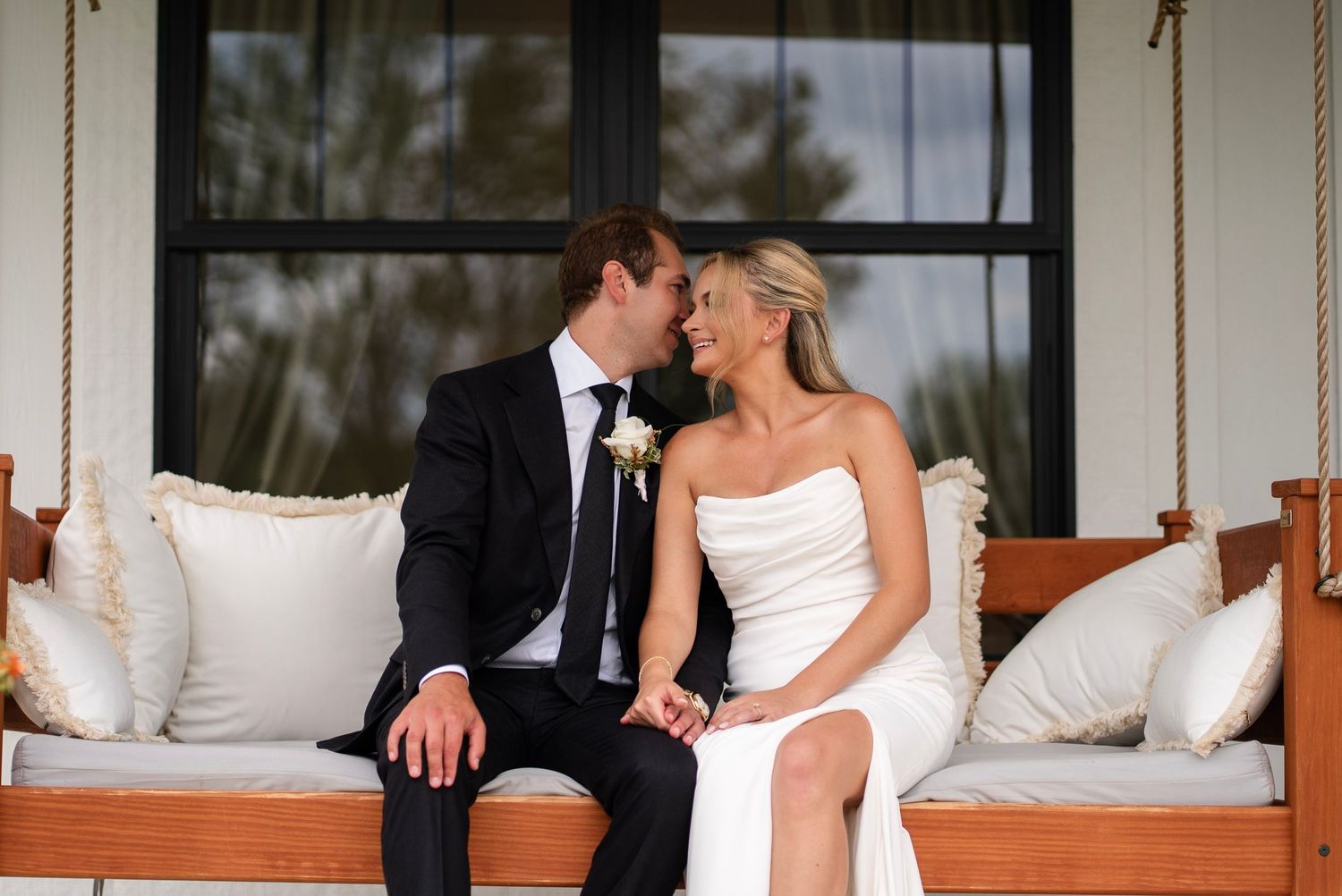 michigan couple getting married