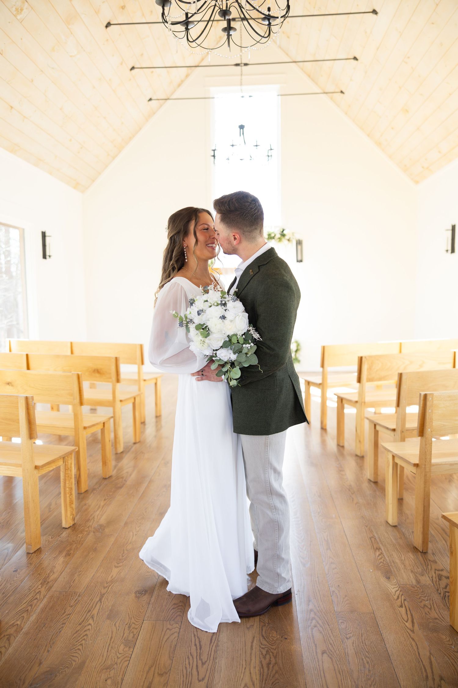 Clarksville Wedding Photography, Nashville Elopement Photographer, Middle Tennessee Elopement Photographer , Juliette Chapel Wedding