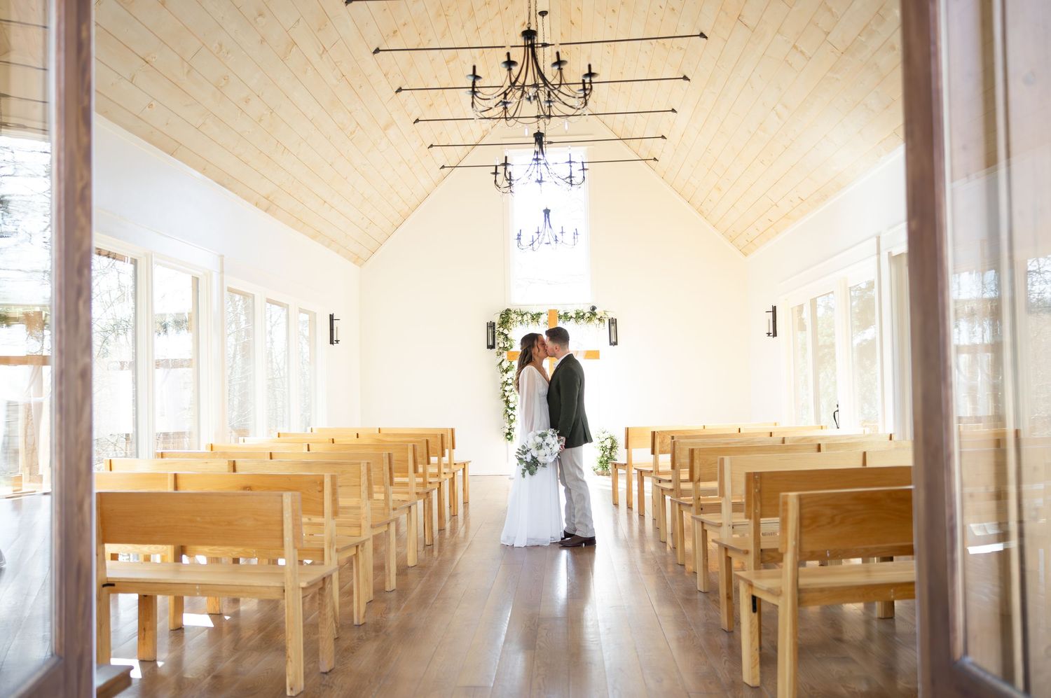 Clarksville Wedding Photography, Nashville Elopement Photographer, Middle Tennessee Elopement Photographer , Juliette Chapel Wedding