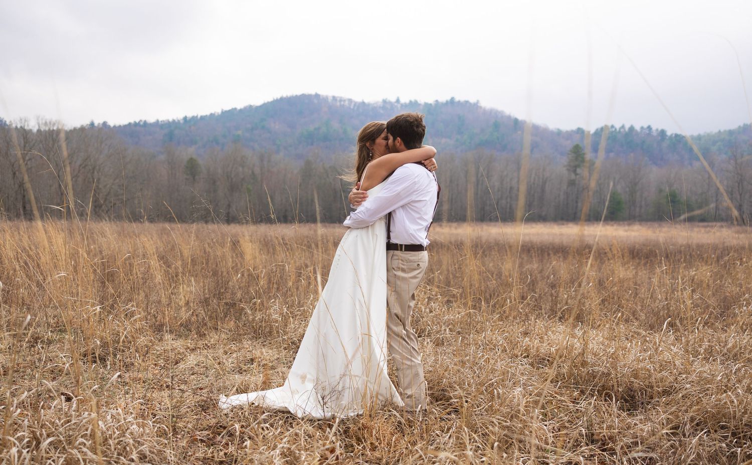 Clarksville Wedding Photography, Nashville Elopement Photographer, Middle Tennessee Elopement Photographer, Cades Cove Elopement