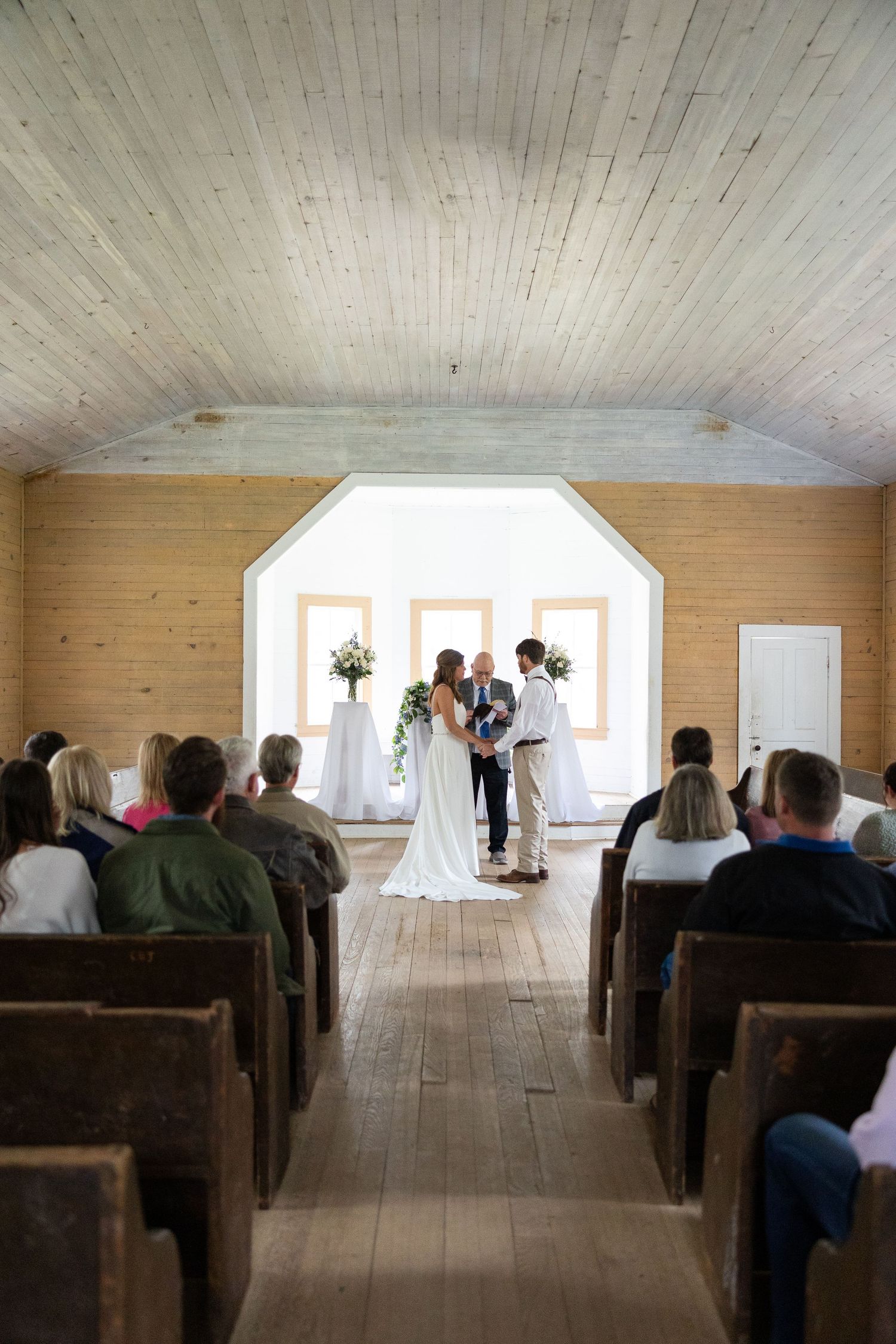 Clarksville Wedding Photography, Nashville Elopement Photographer, Middle Tennessee Elopement Photographer, Cades Cove Elopement