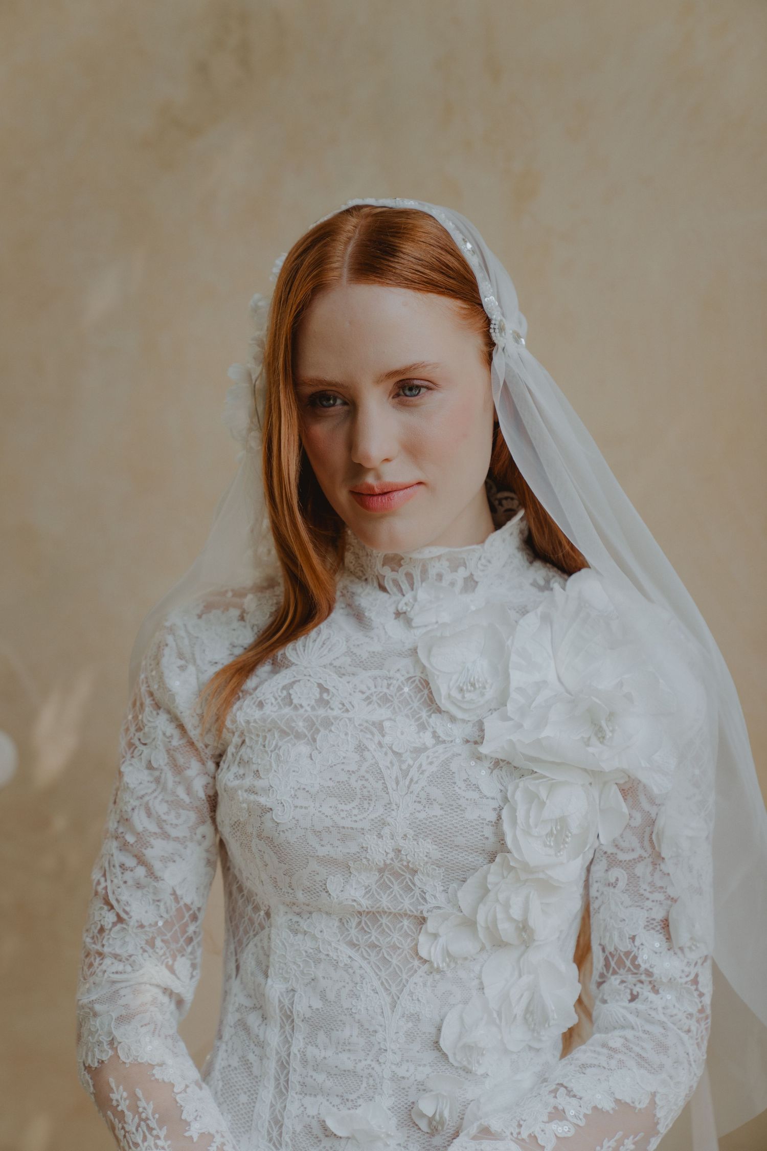 Romantic editorial portrait of the bride at Villa Balbiano