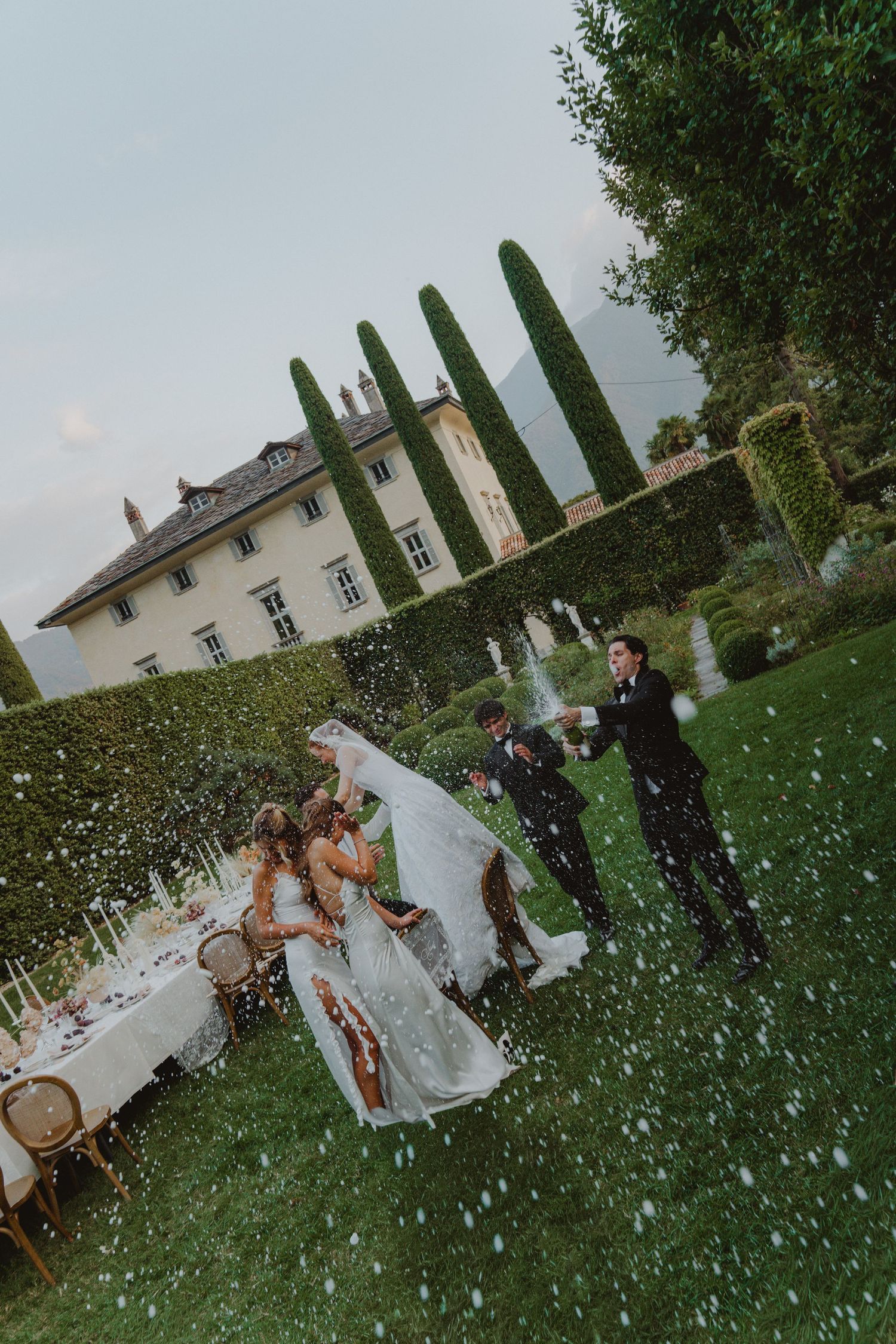 Festa di matrimonio elegante e raffinata sul Lago di Como