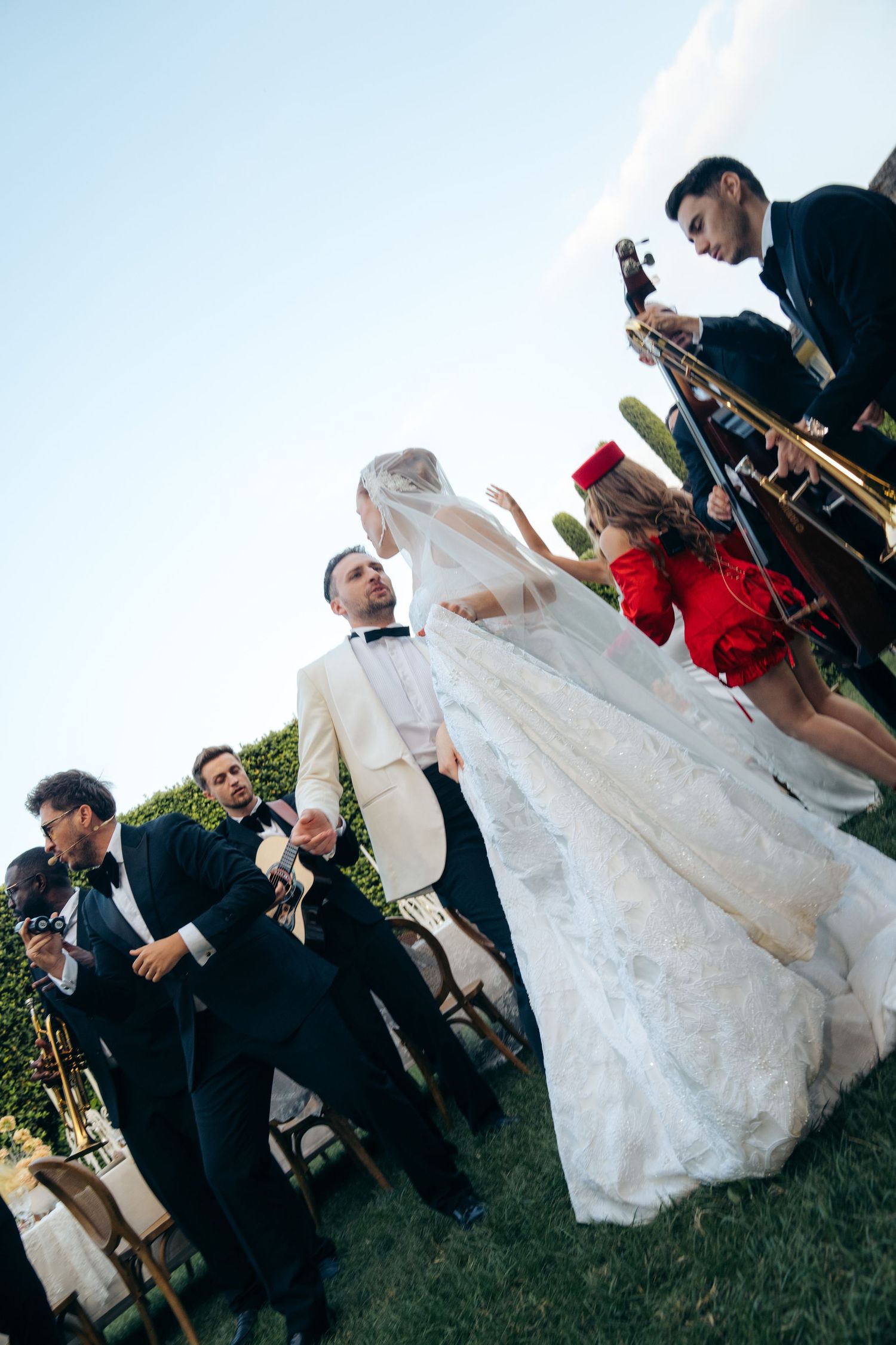 Candid moments from an elegant Lake Como wedding
