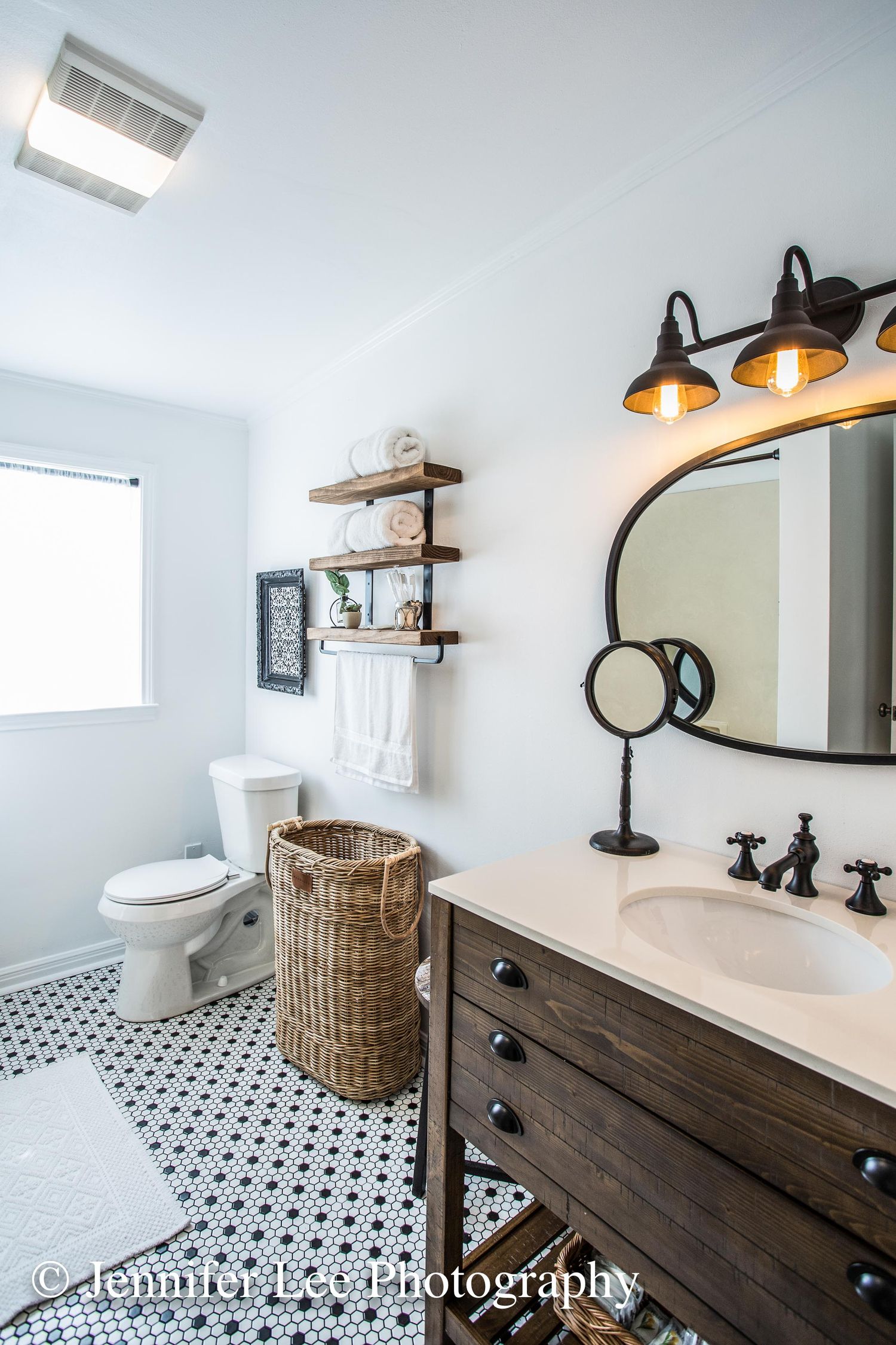 Magnolia Chip & Joanna Gaines Fixer Upper home real estate photoshoot