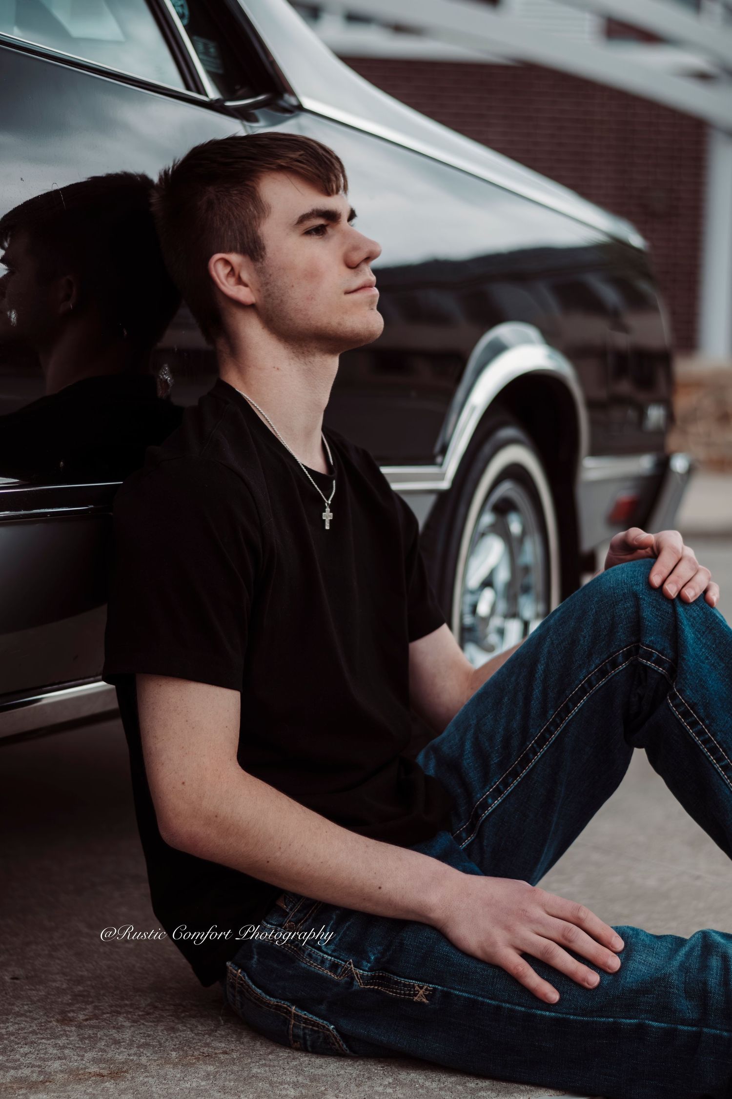 Senior photographer