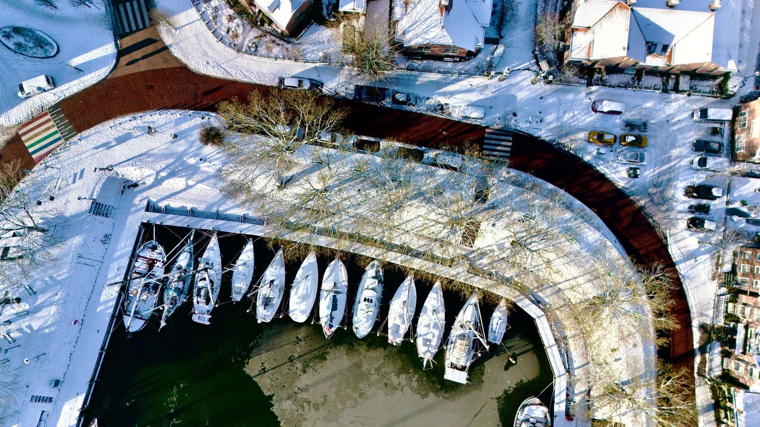 Dronefotografie van de haven in ,
Enkhuizen door Studio Merike