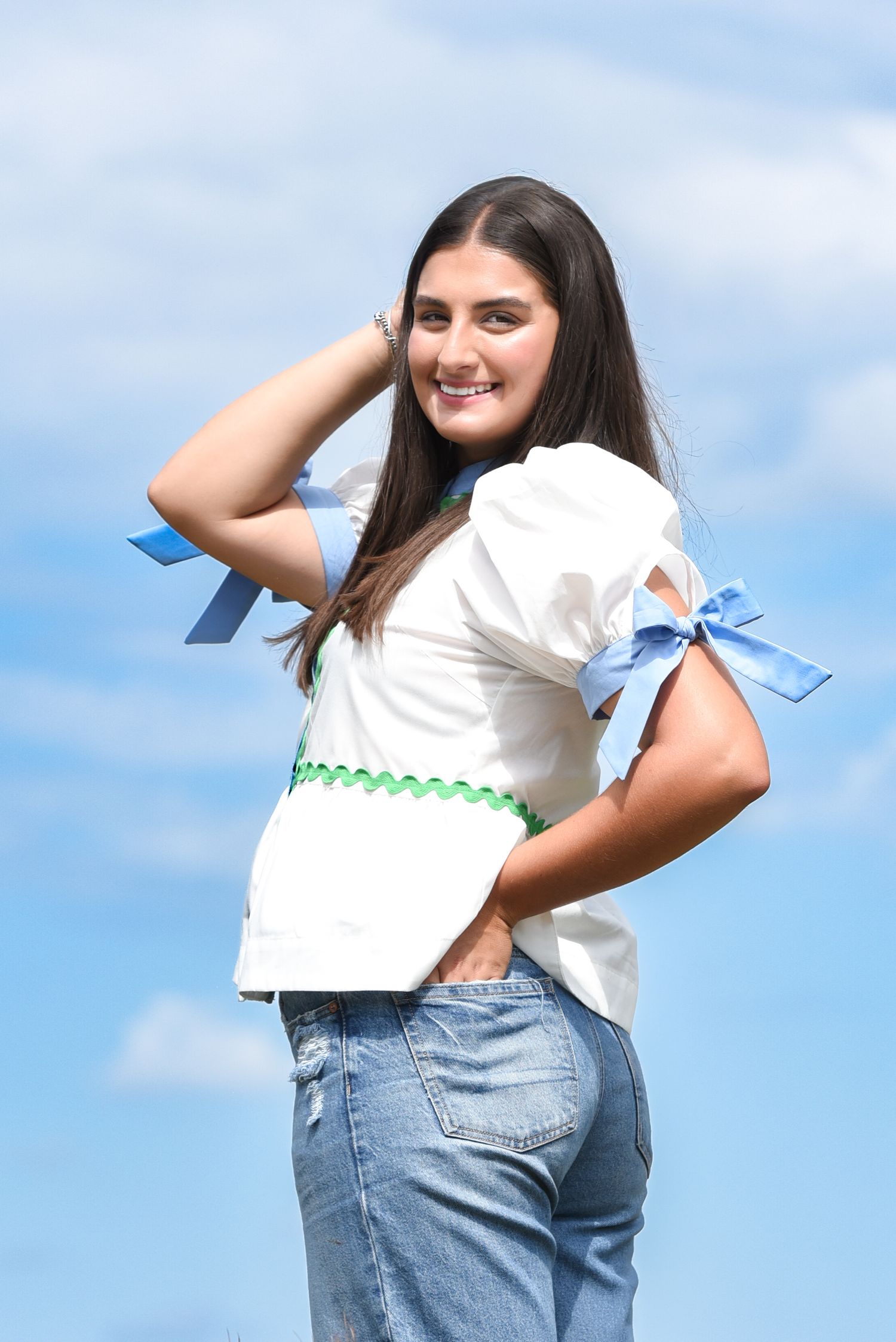 Outdoor senior pictures