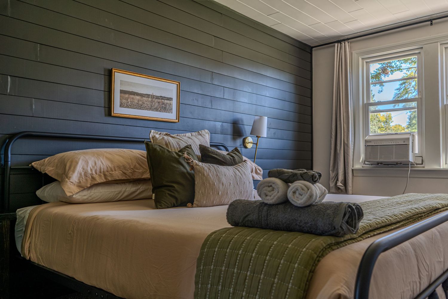 Modern furnished bedroom in a Chicago Airbnb