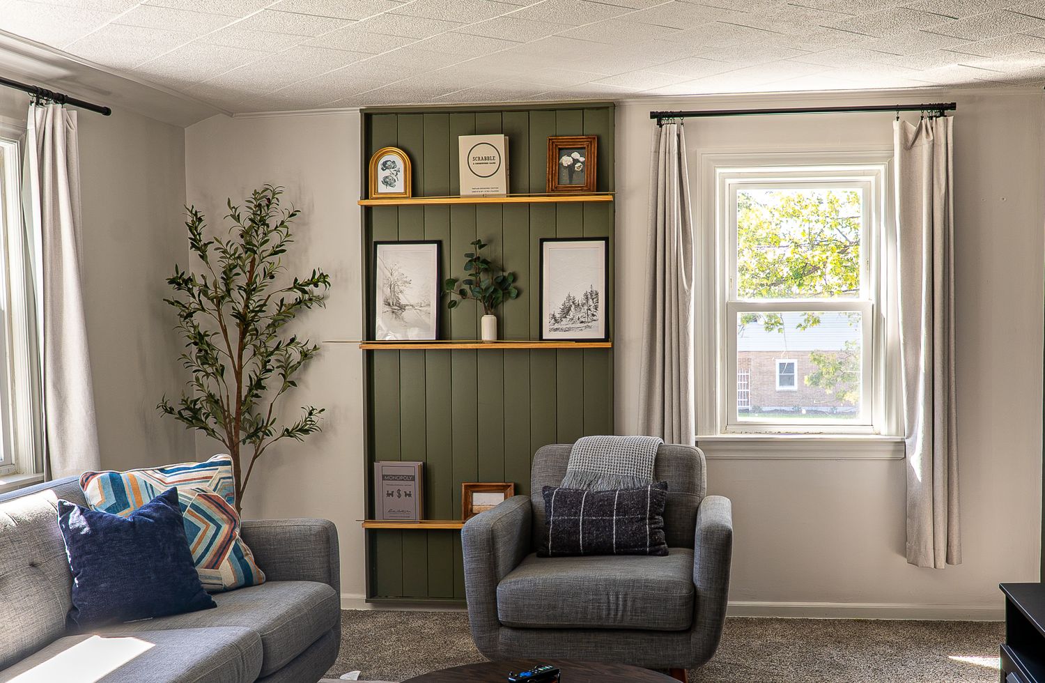 Cozy living room with natural light in a Chicago short-term rental