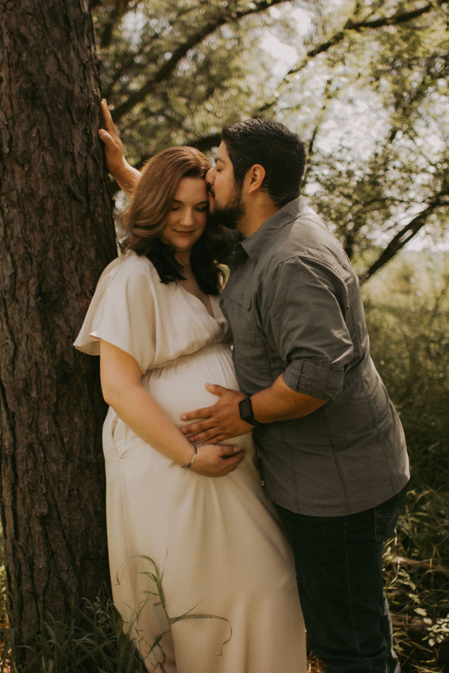 A maternity session couple warm photography in Verndale, Minnesota  Elk River, MN Photographer Photography Wedding Couples Unique Sessio