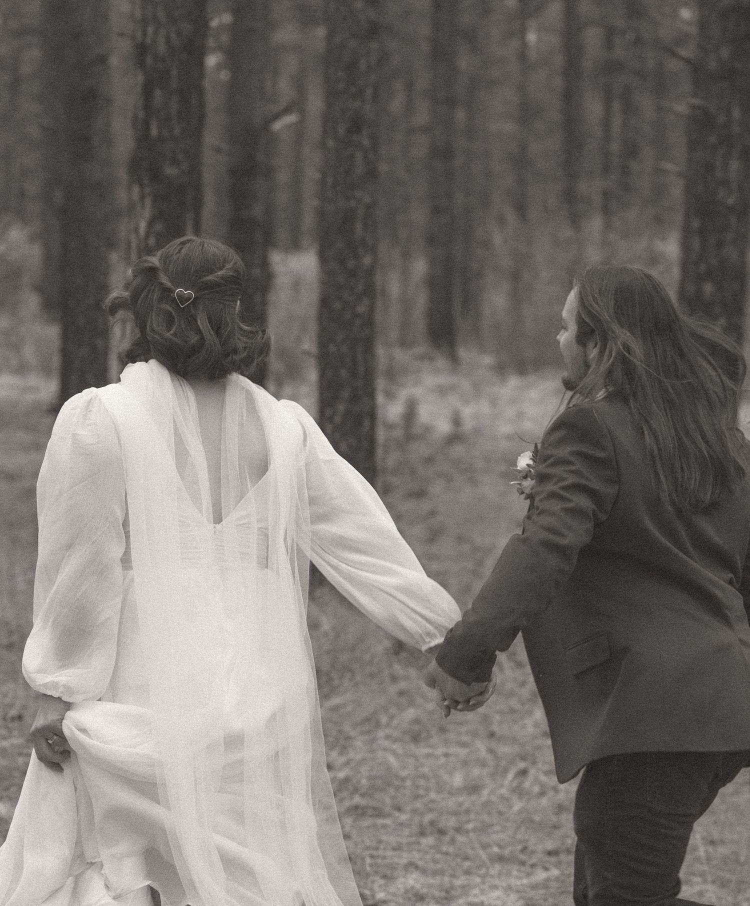 Elopement in Torreon, New Mexico, Elopement at Manzano Mountain Retreat