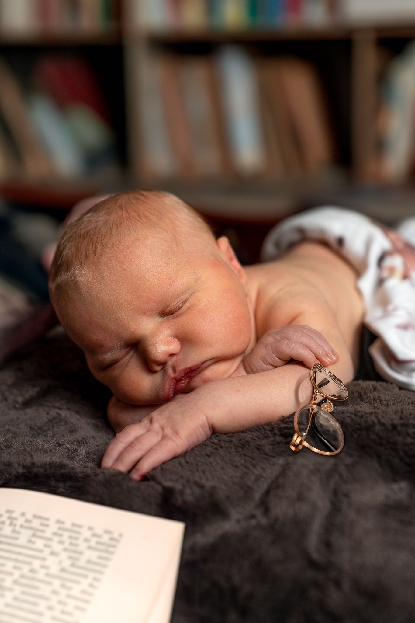 Family photo, newborn