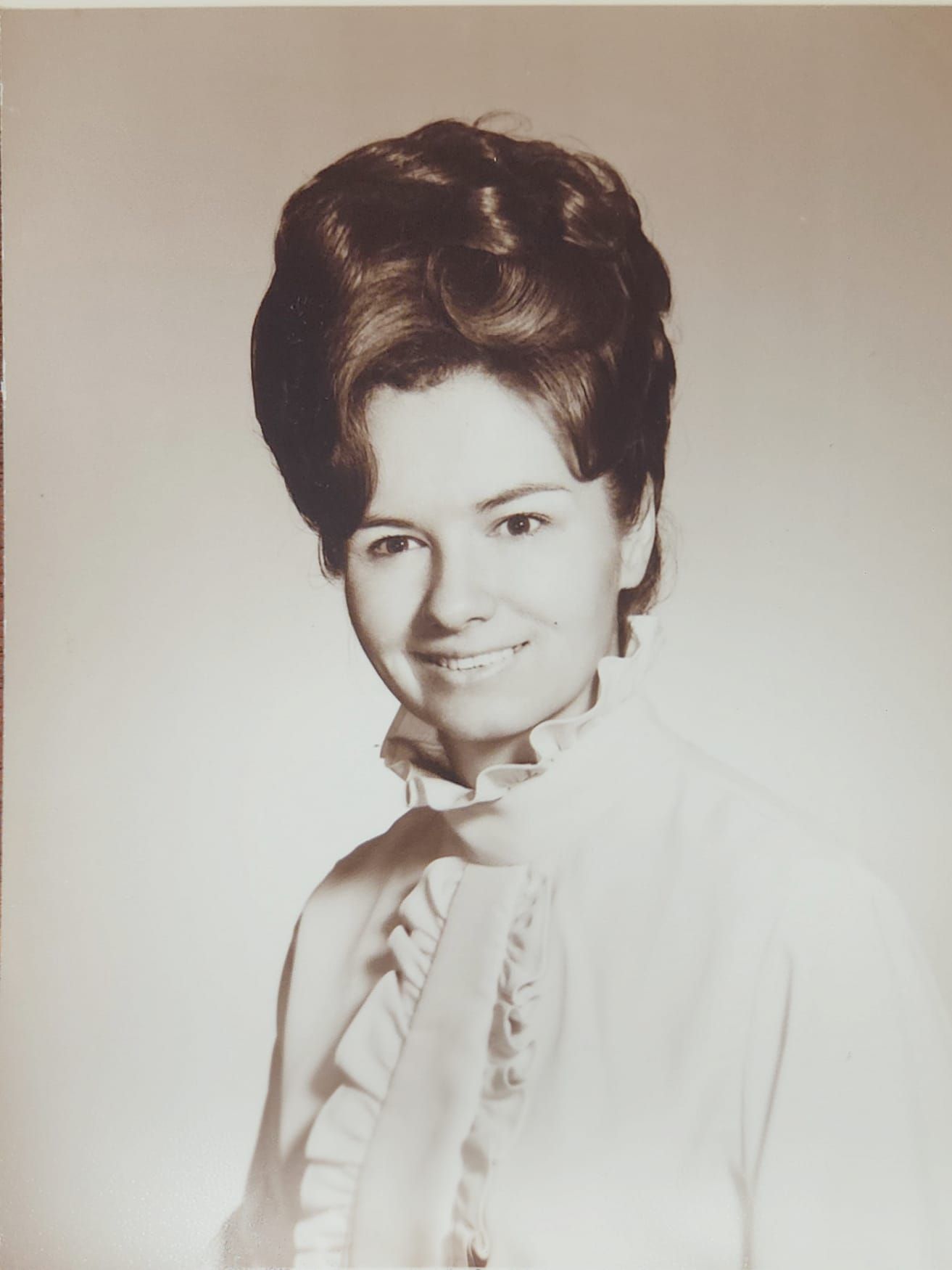 Vintage portrait of a young woman - then and now - The Present Project by Tina Minshall Photography
