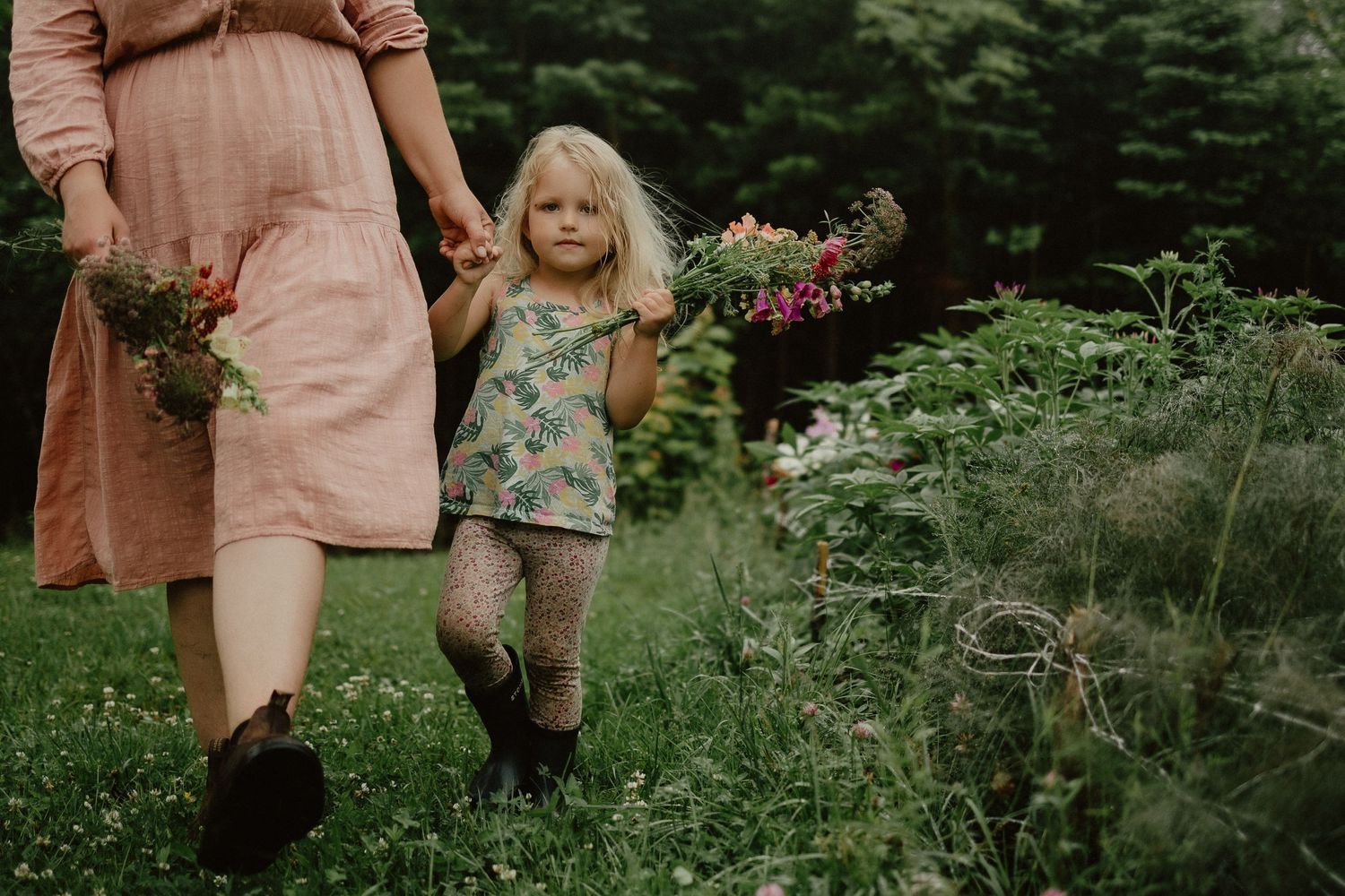 flower farm photoshoot