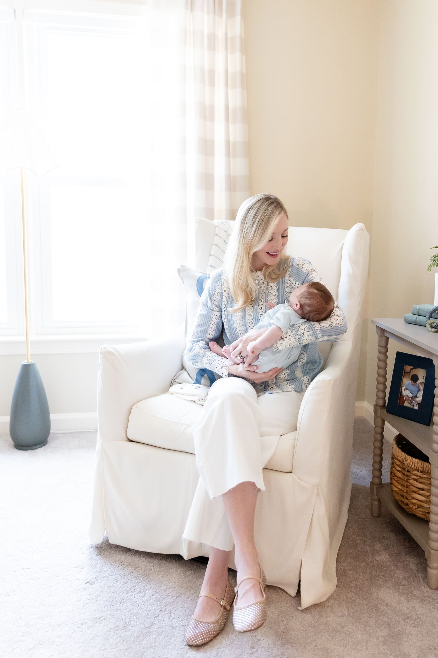 Dallas Junkin Photography. Tuscaloosa lifestyle newborn portraits.