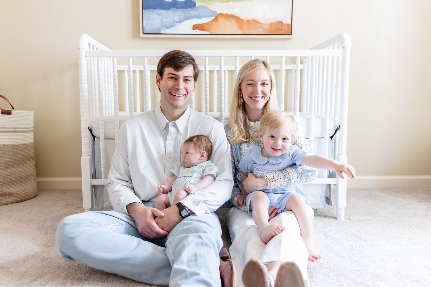 Dallas Junkin Photography. Tuscaloosa lifestyle newborn portraits.