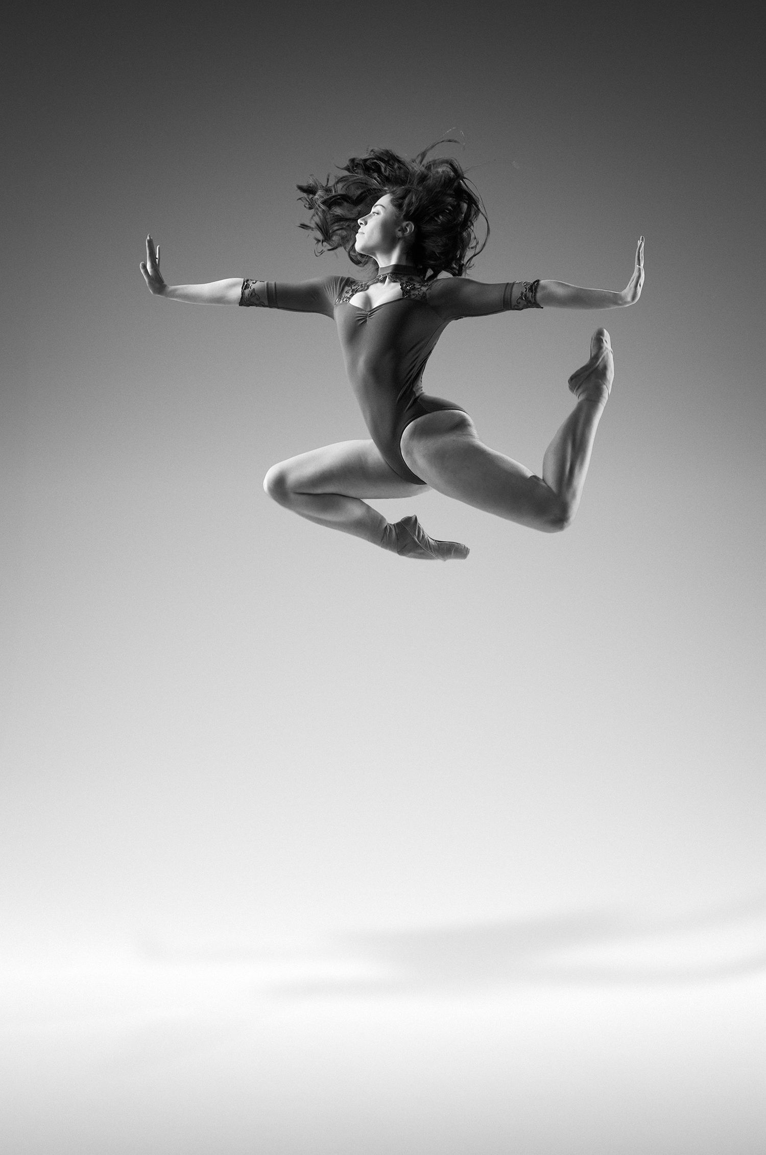 Black and white Ballet Photo, photographer Alec Watson