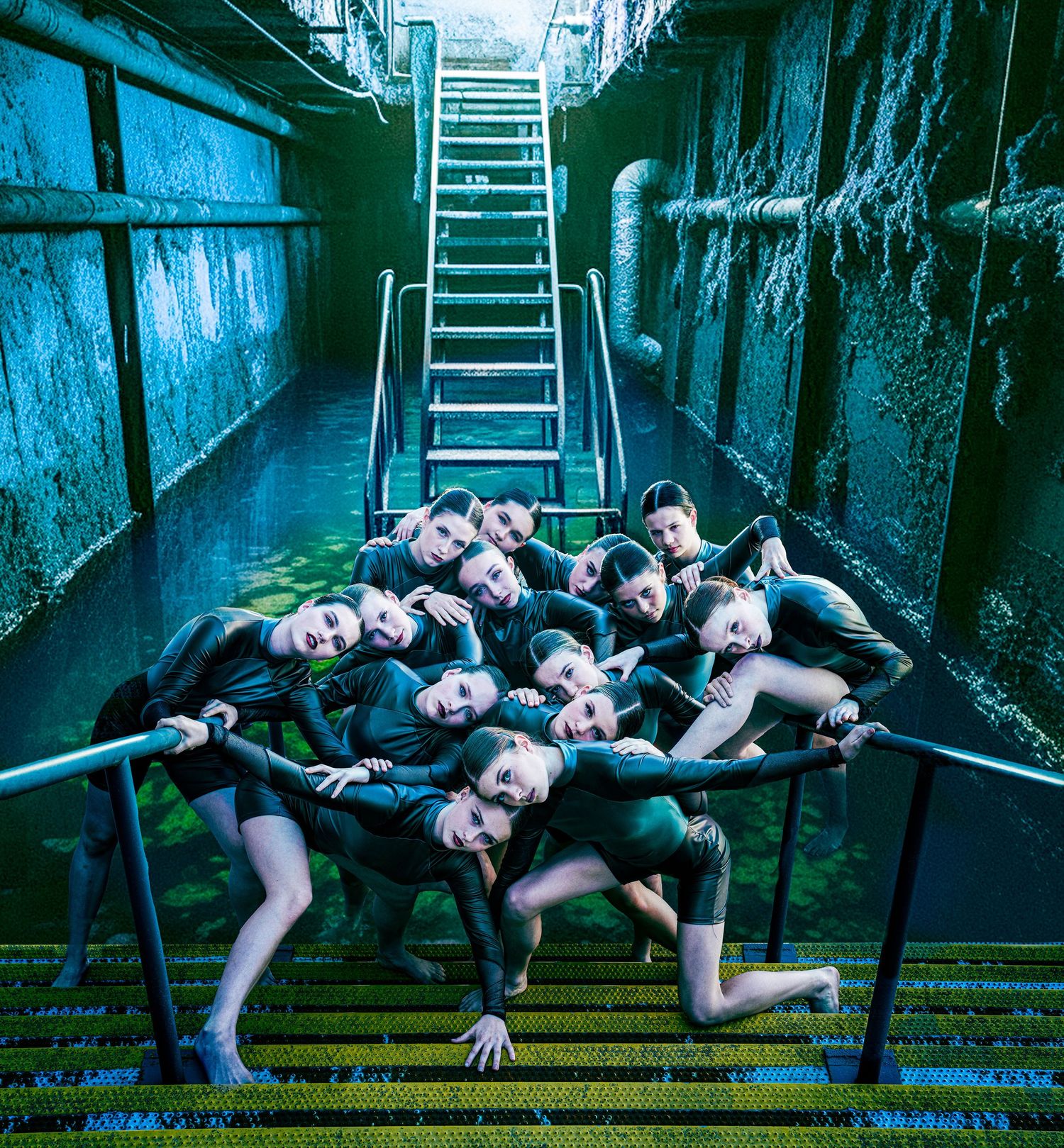 Group of dancers performing photographer Alec Watson