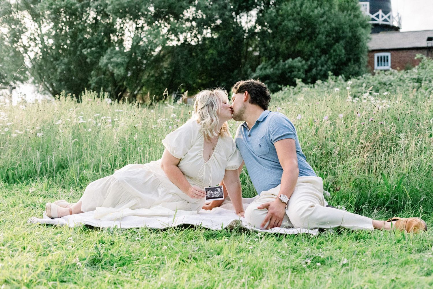 Golden hour pregnancy announcement photoshoot in the Yorkshire countryside.