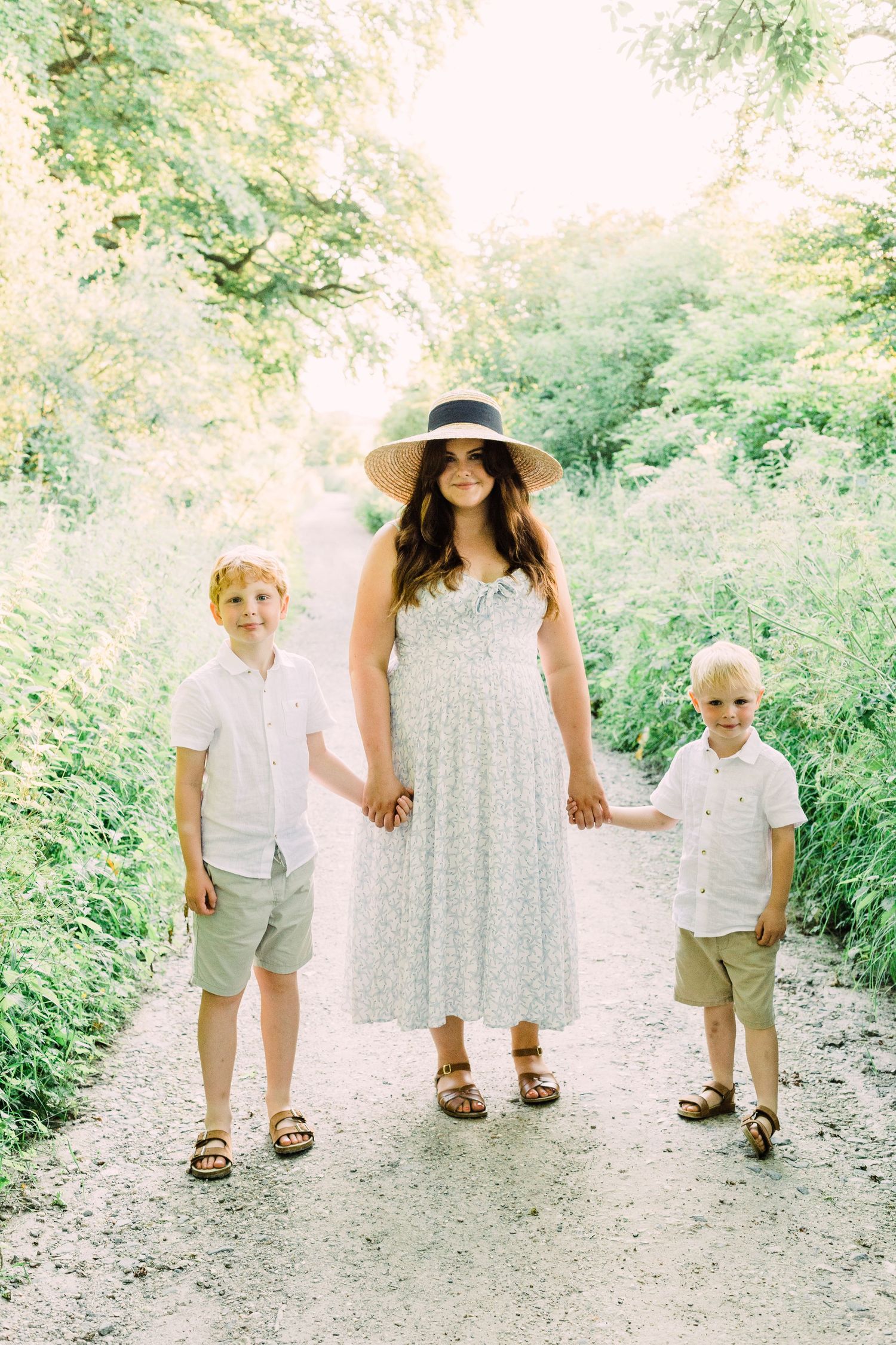 Outdoor family photography at sunset by Tabitha Stark Photography