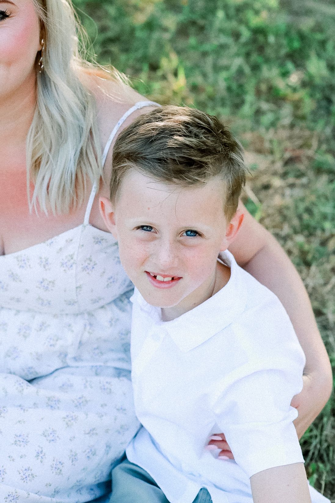 Summer Mini Sessions in East Yorkshire, filled with golden light, genuine moments and beautiful family memories.