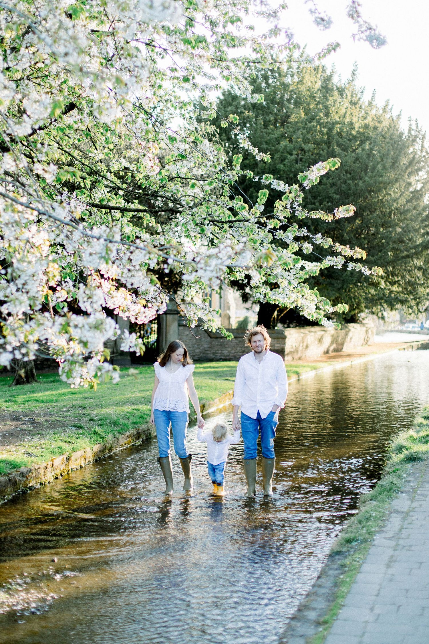 Outdoor family photography at sunset by Tabitha Stark Photography