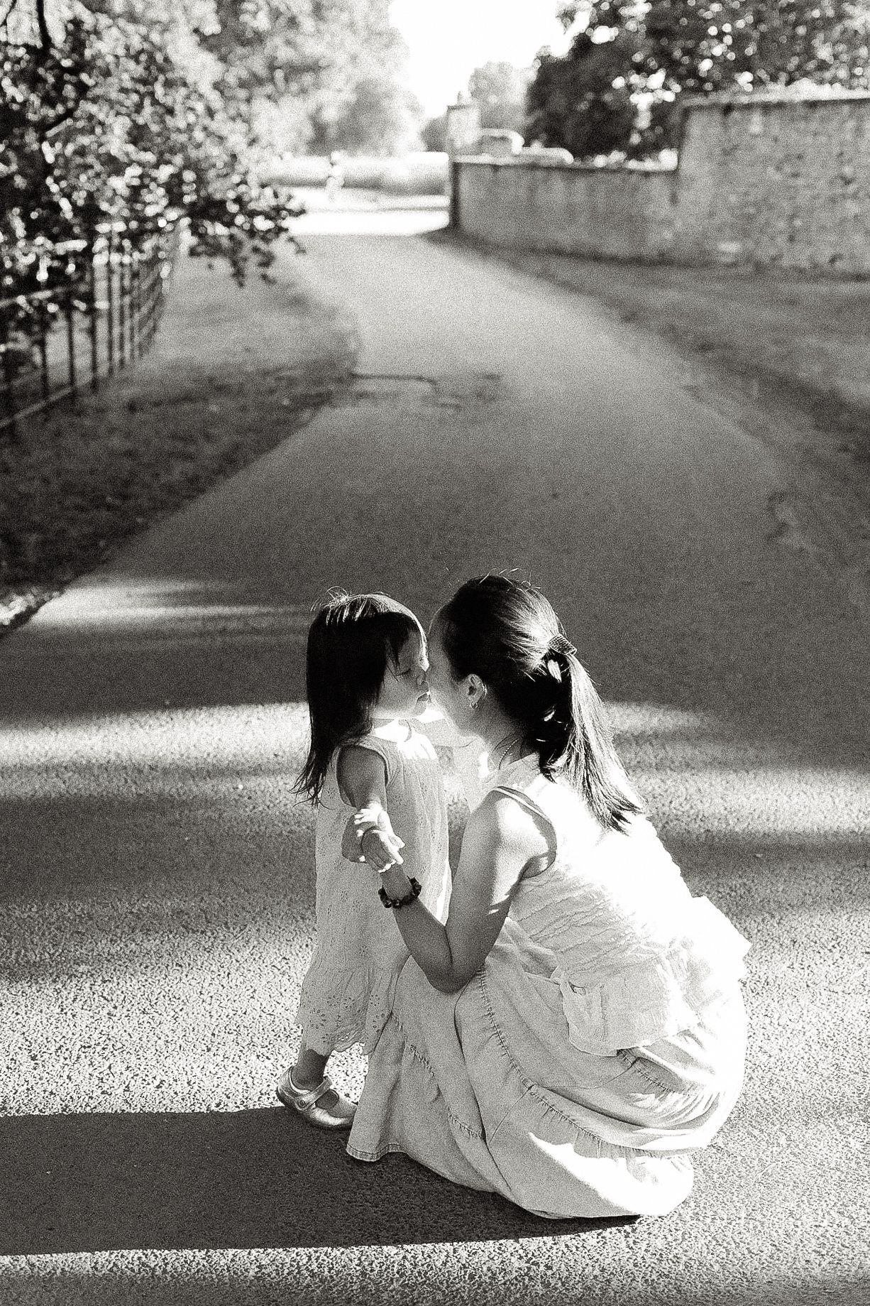 Summer Mini Sessions in East Yorkshire, filled with golden light, genuine moments and beautiful family memories.