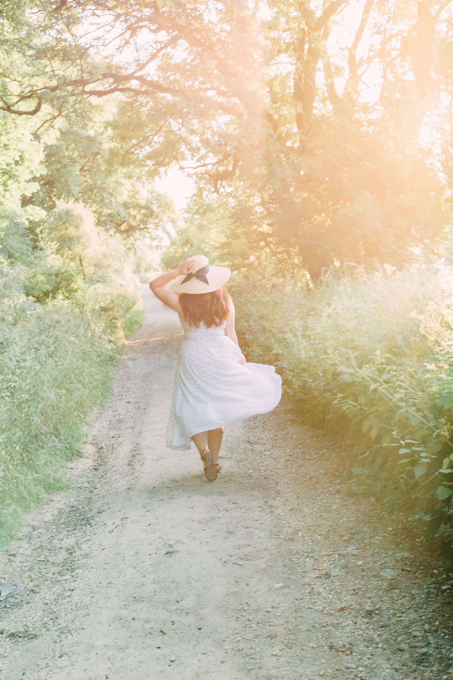 Outdoor family photography at sunset by Tabitha Stark Photography