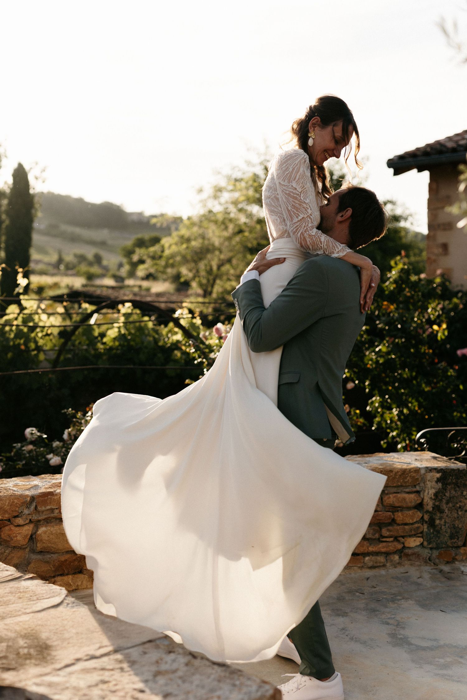 Photos de Mariage luxe
Elaine Noailles, photographe éditoriale Annecy Oyonnax Genève Lyon
France et suisse