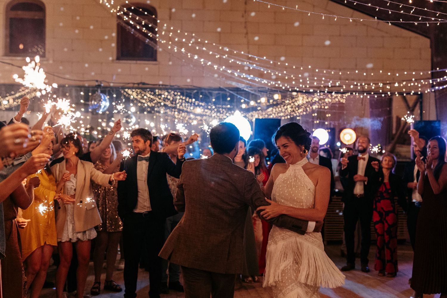 Photos de Mariage luxe
Elaine Noailles, photographe éditoriale Annecy Oyonnax Genève Lyon
France et suisse