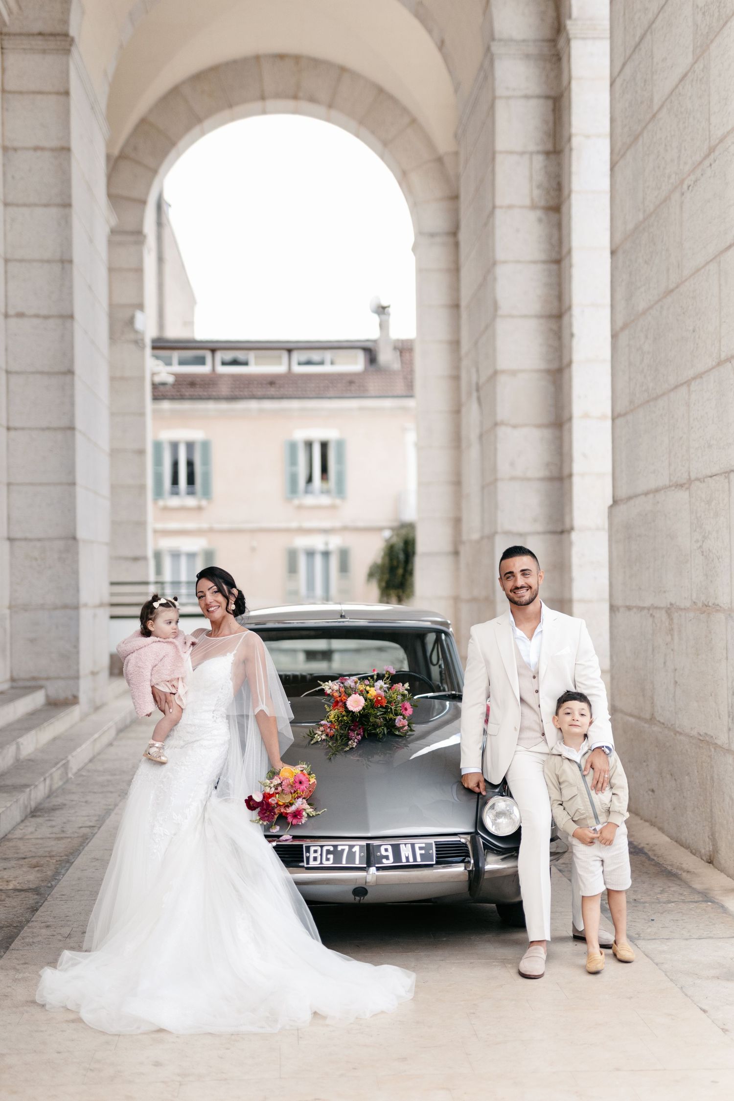Mariage Ain Dolce Vita - Mariage coloré
Cérémonie religieuse 
Elaine Noailles, photographe éditoriale Annecy Oyonnax Genève Lyon