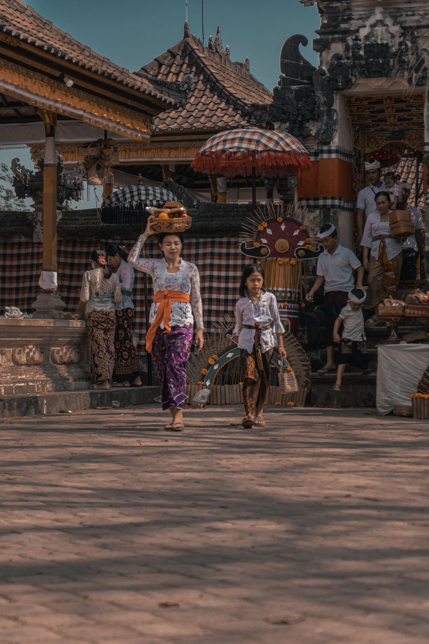 Benjamin rudi van Bunnik fotograaf uit Breda, photographer, videograaf, videographer, newbornshoots, bruiloft, zwangerschaps shoots