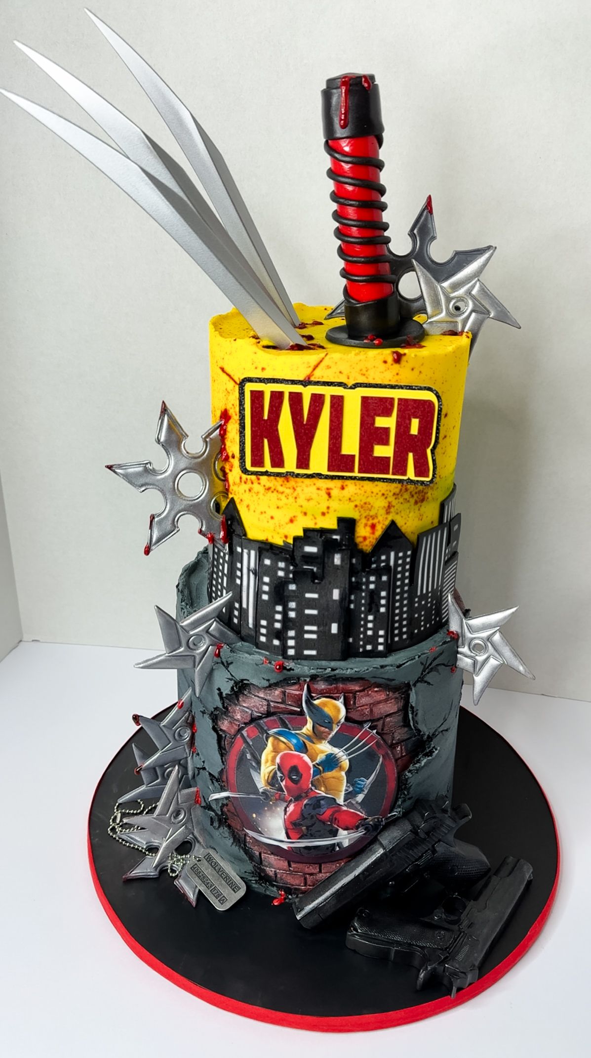 deadpool wolverine cake