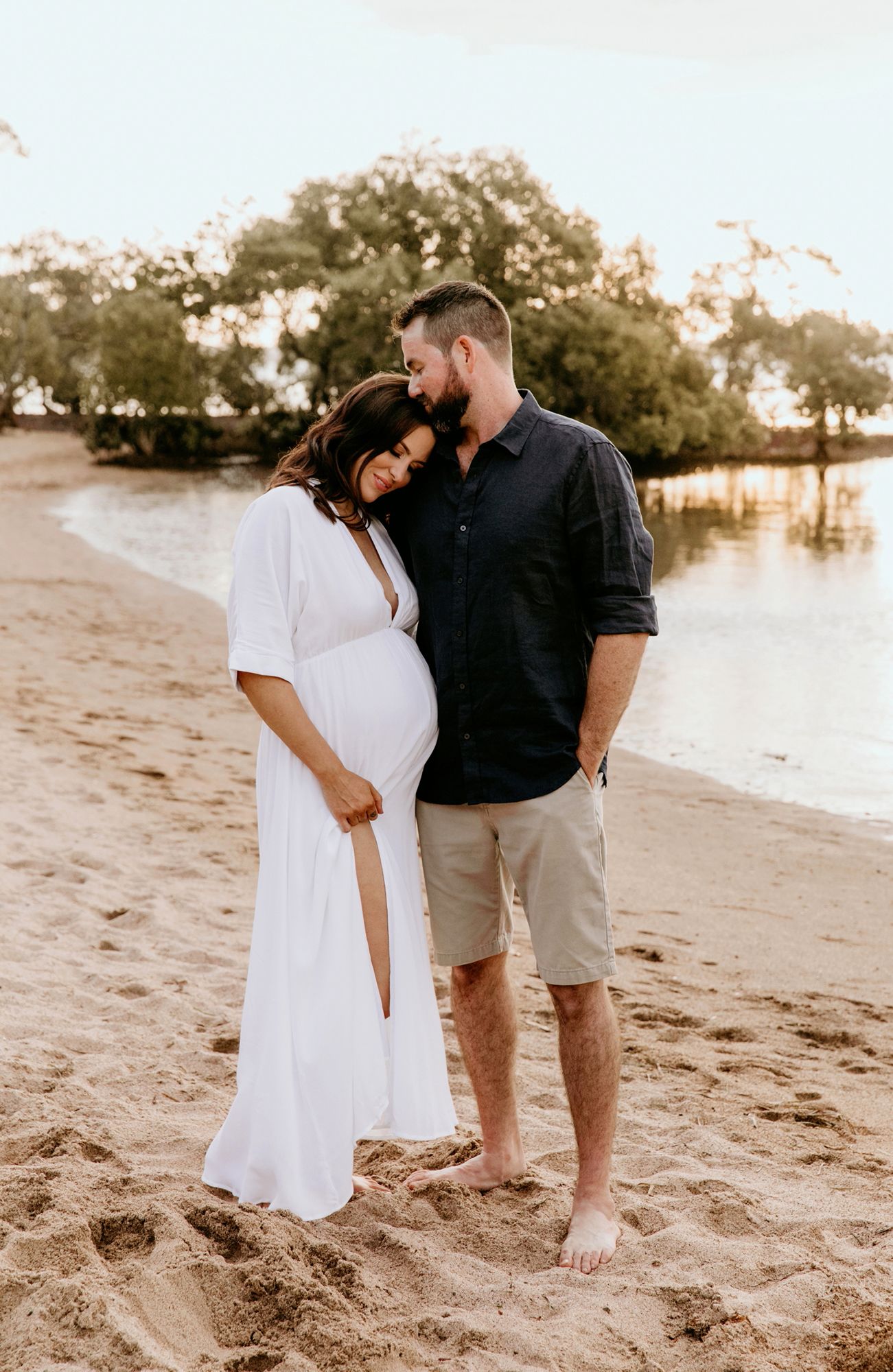 Maternity photo shoot by the water in the Brisbane bayside, Redlands area.