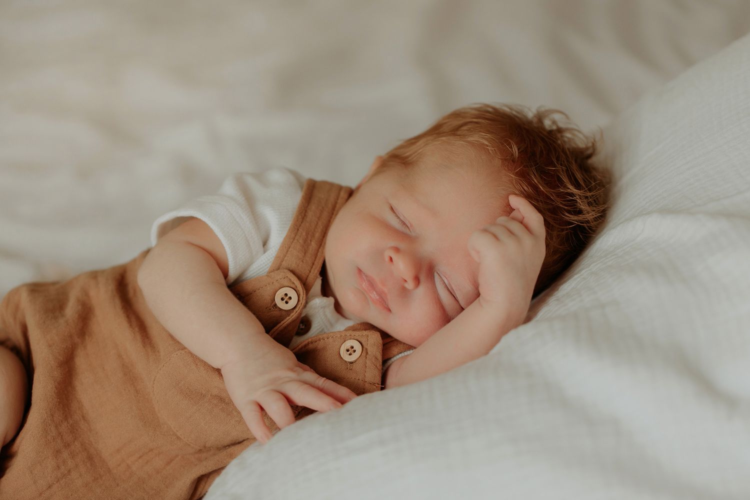 At home newborn photography of baby in Brisbane area Wynnum Manly.