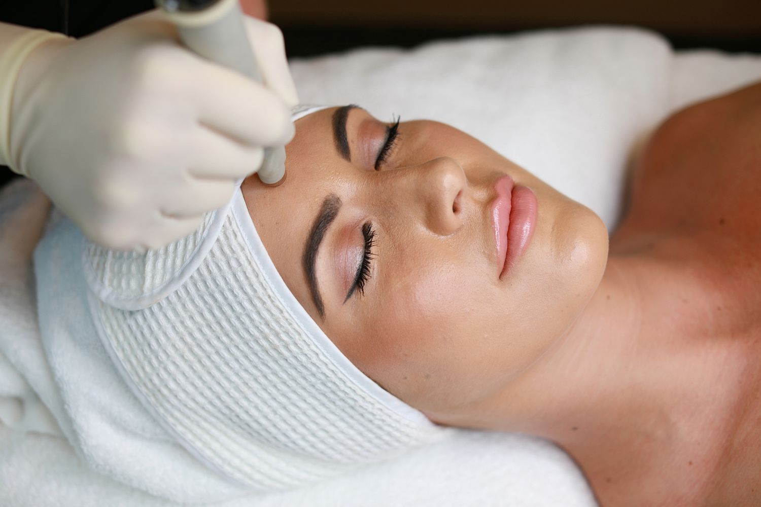 Business photography of Redland Bayside Raby Bay skin clinic.