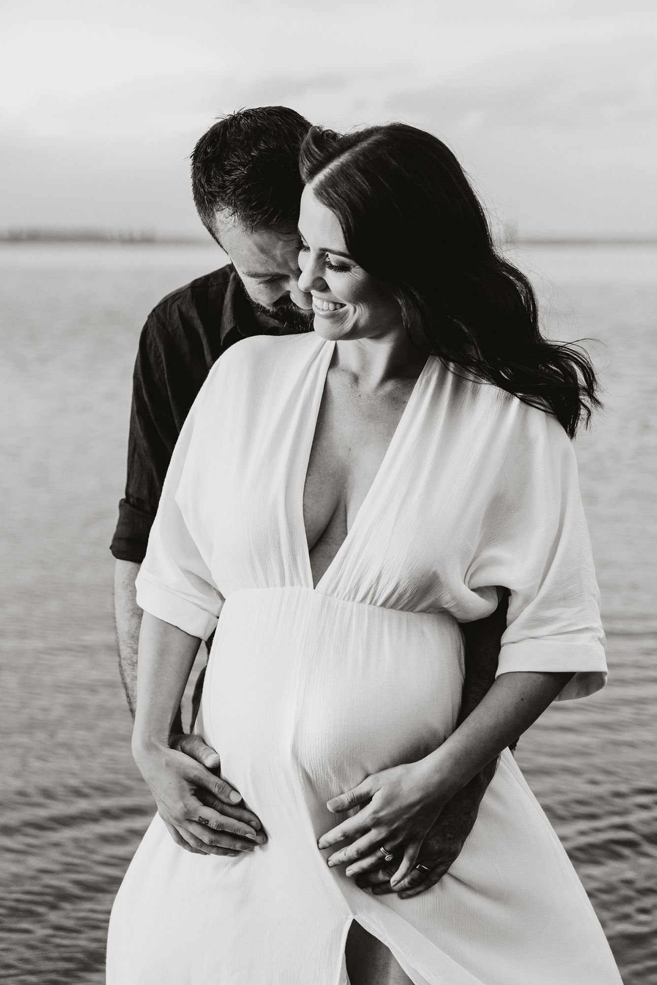 Maternity photography at Redlands, Brisbane beach.