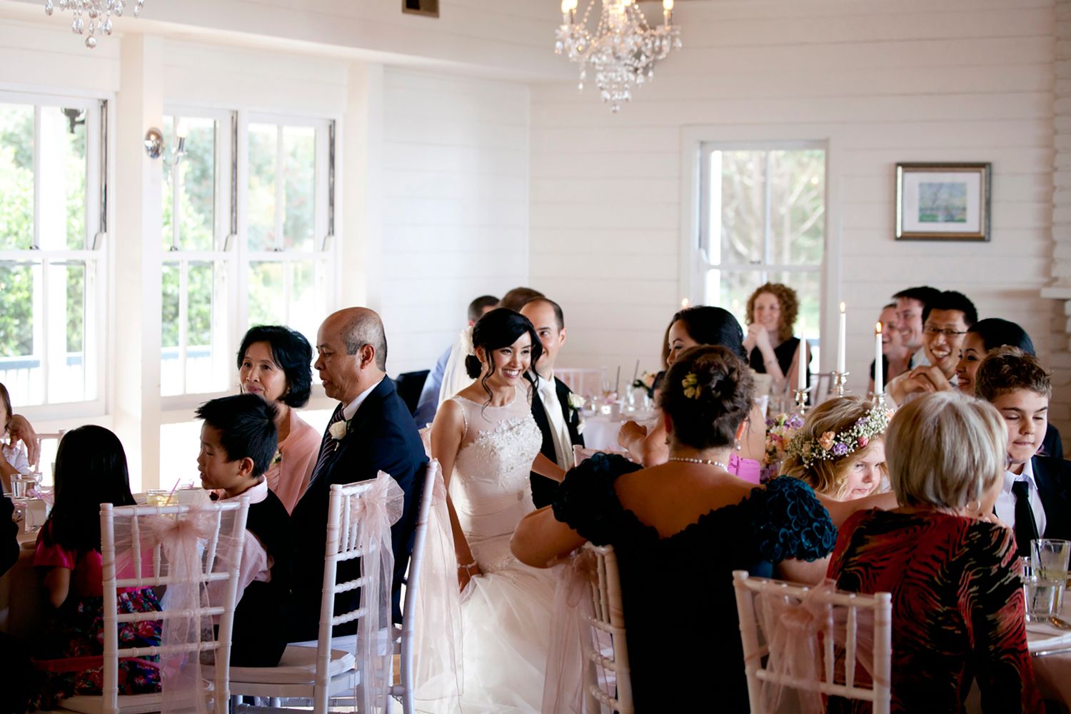 Wedding photography at Tiffany's Maleny by photographer Jot Studio.