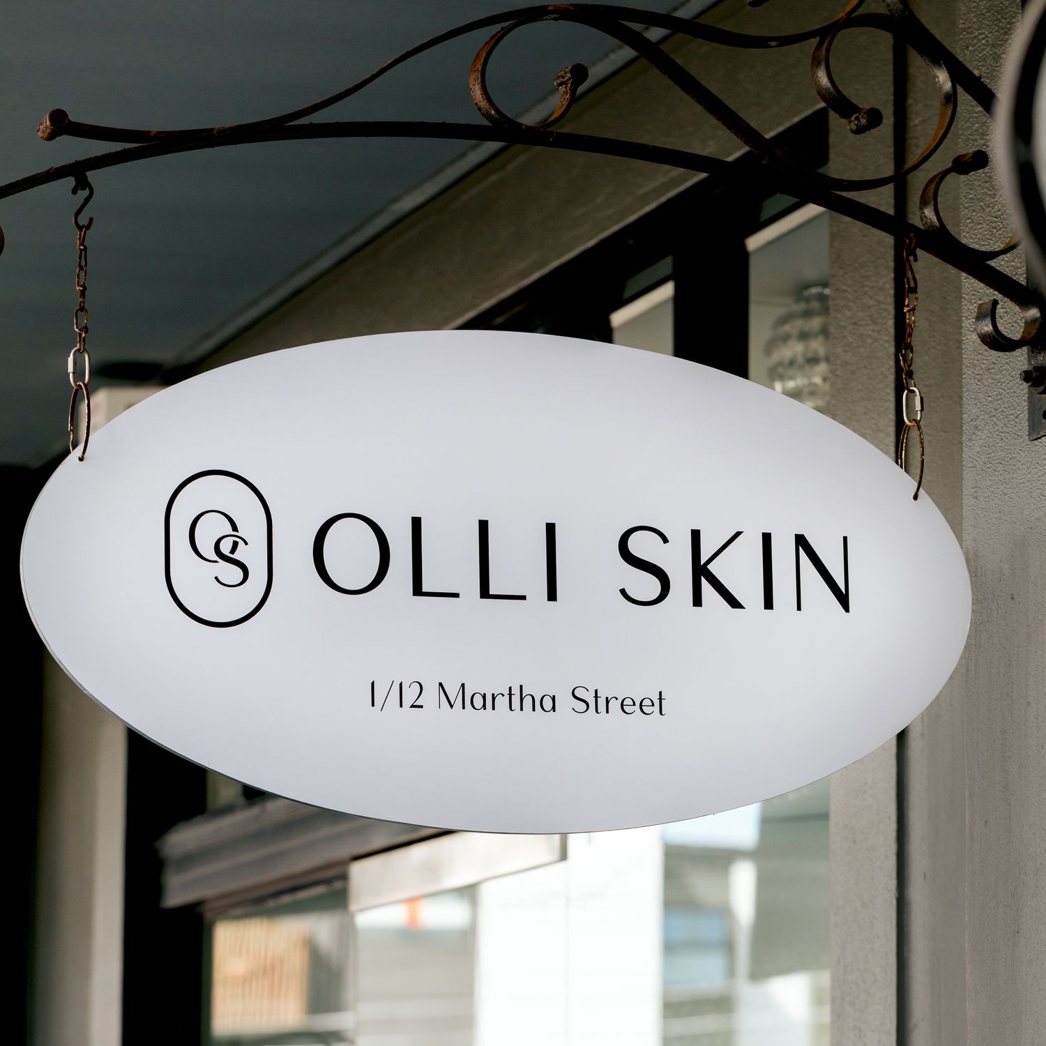 Fresh business brand design for Olli Skin skincare clinic in Brisbane.