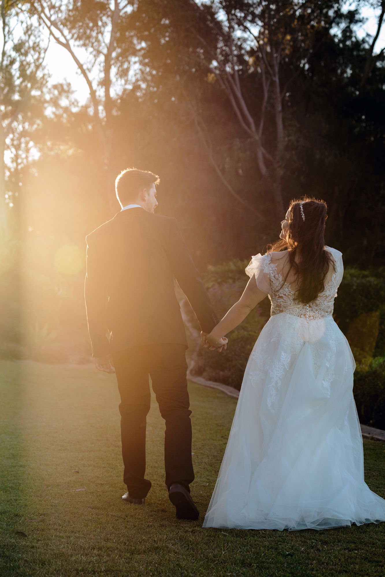 Wedding photography at Cherbon Waters, Brisbane by photographer Jot Studio.