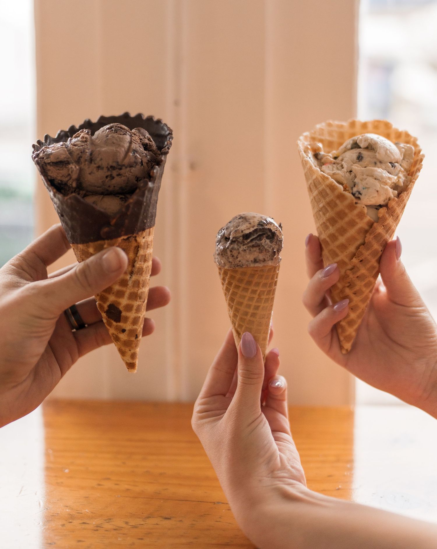 Ice cream Pregnancy announcement photo.